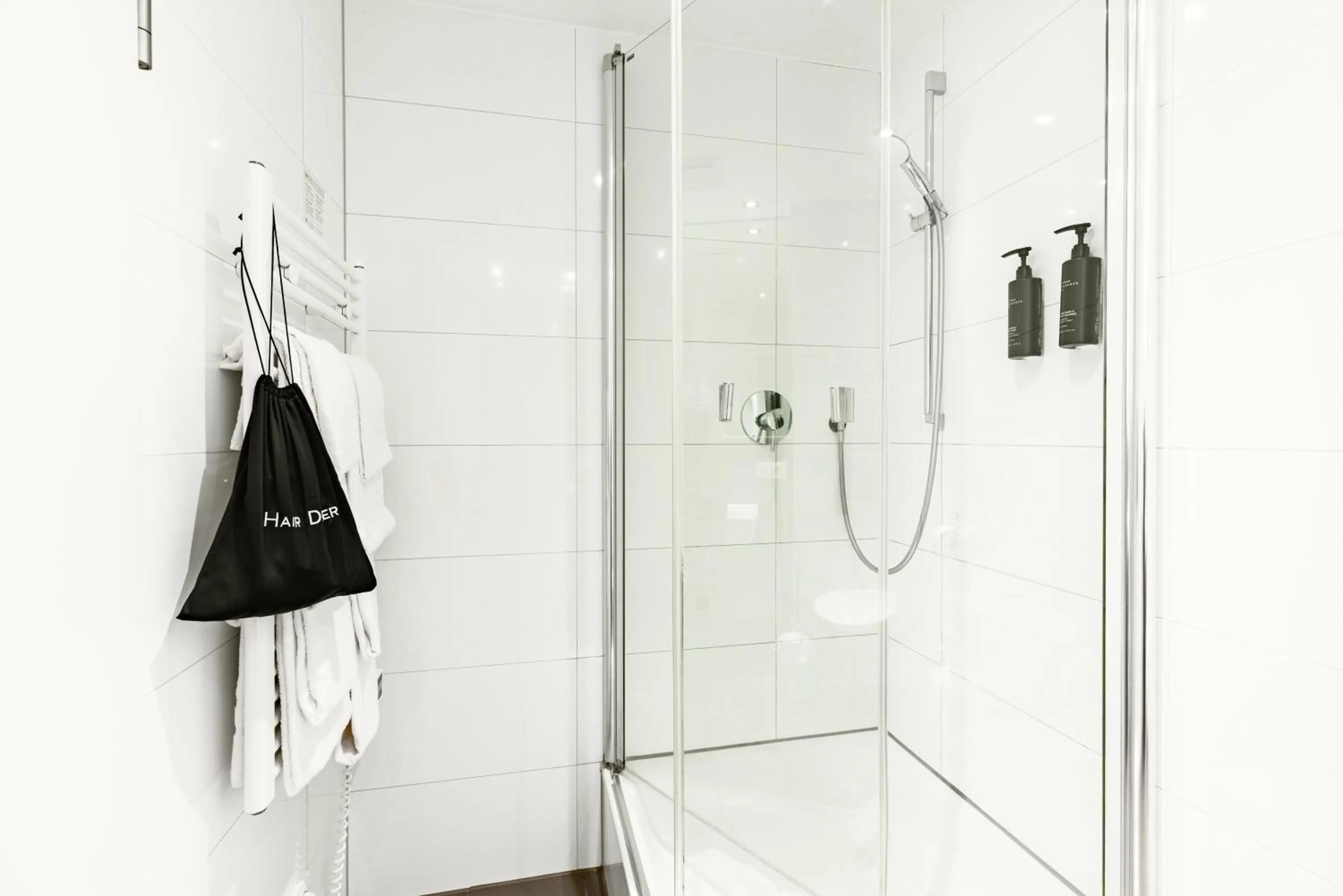 Shower in Garner Hotel Dusseldorf - Main Station by IHG