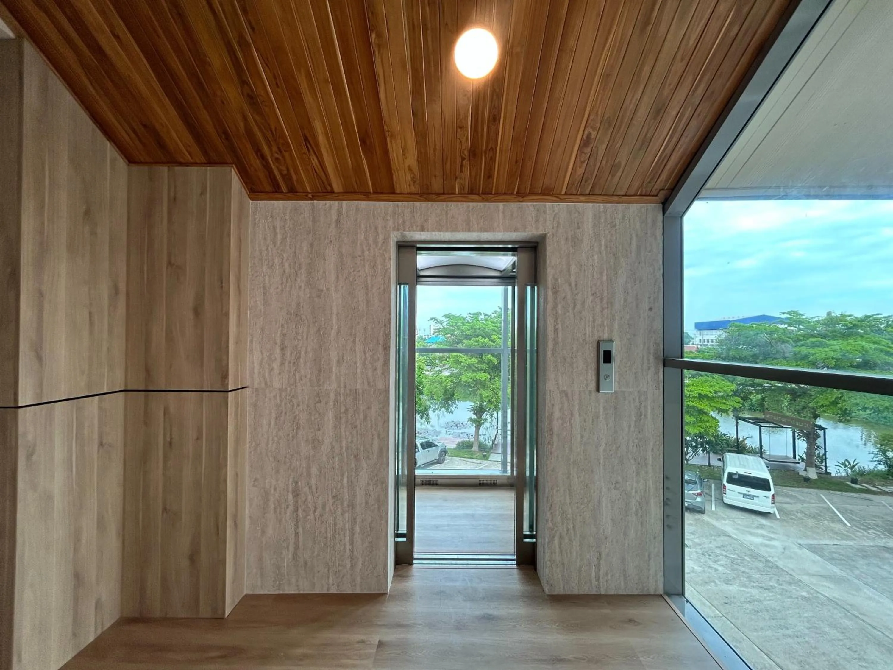 elevator in DD Boutique Resort