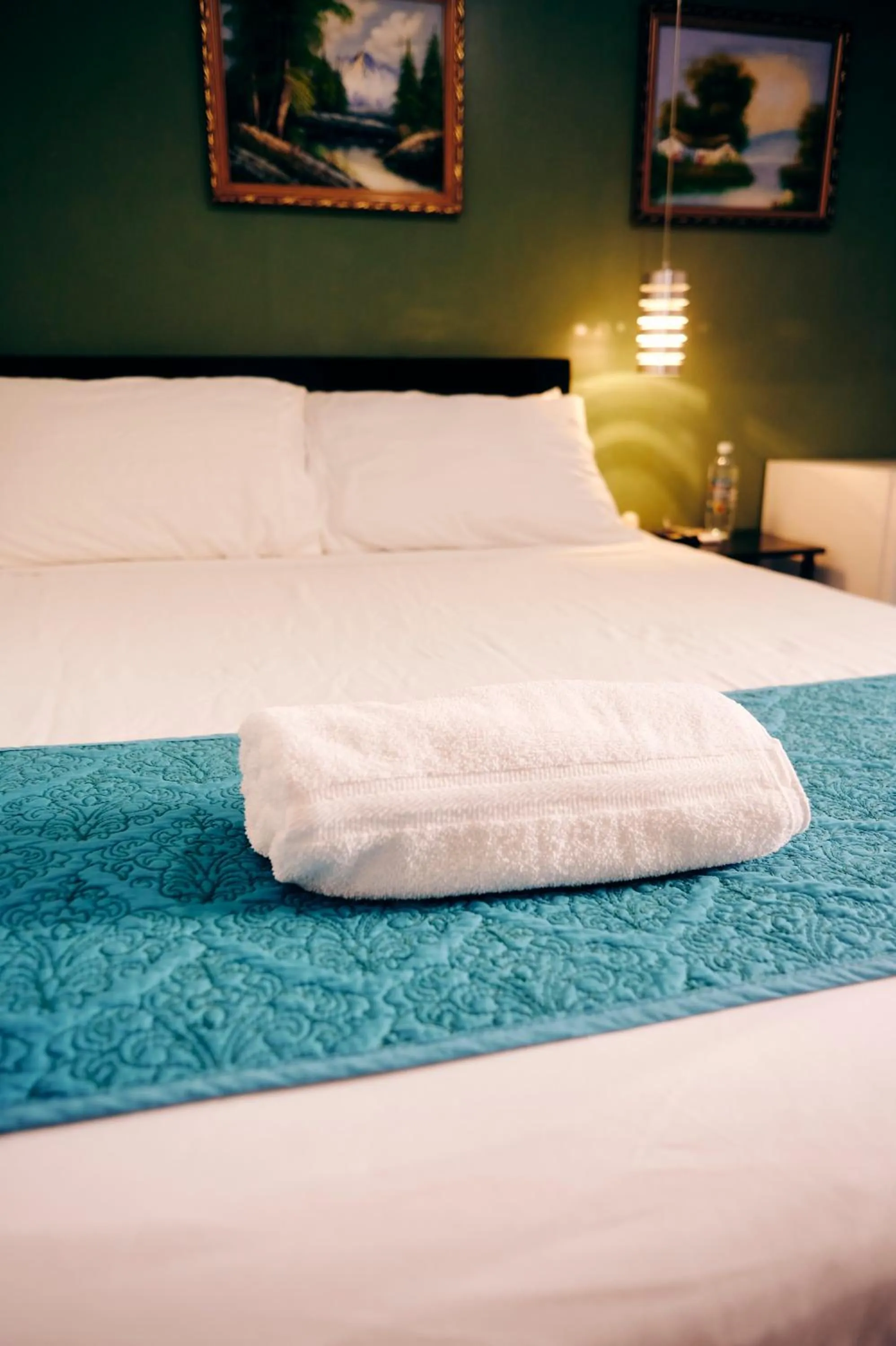 Bedroom, Bed in Hotel Tazumal House