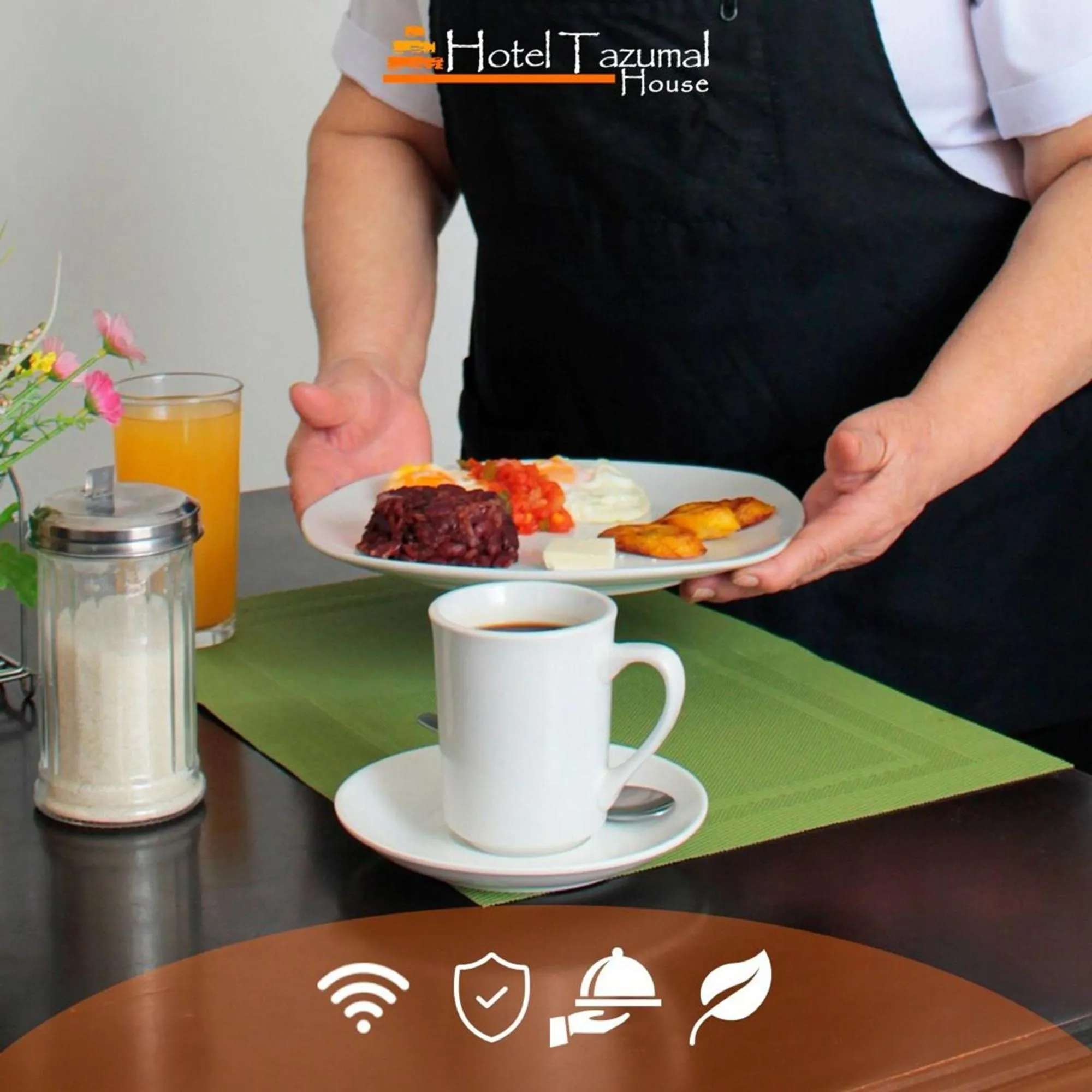 Restaurant/places to eat in Hotel Tazumal House