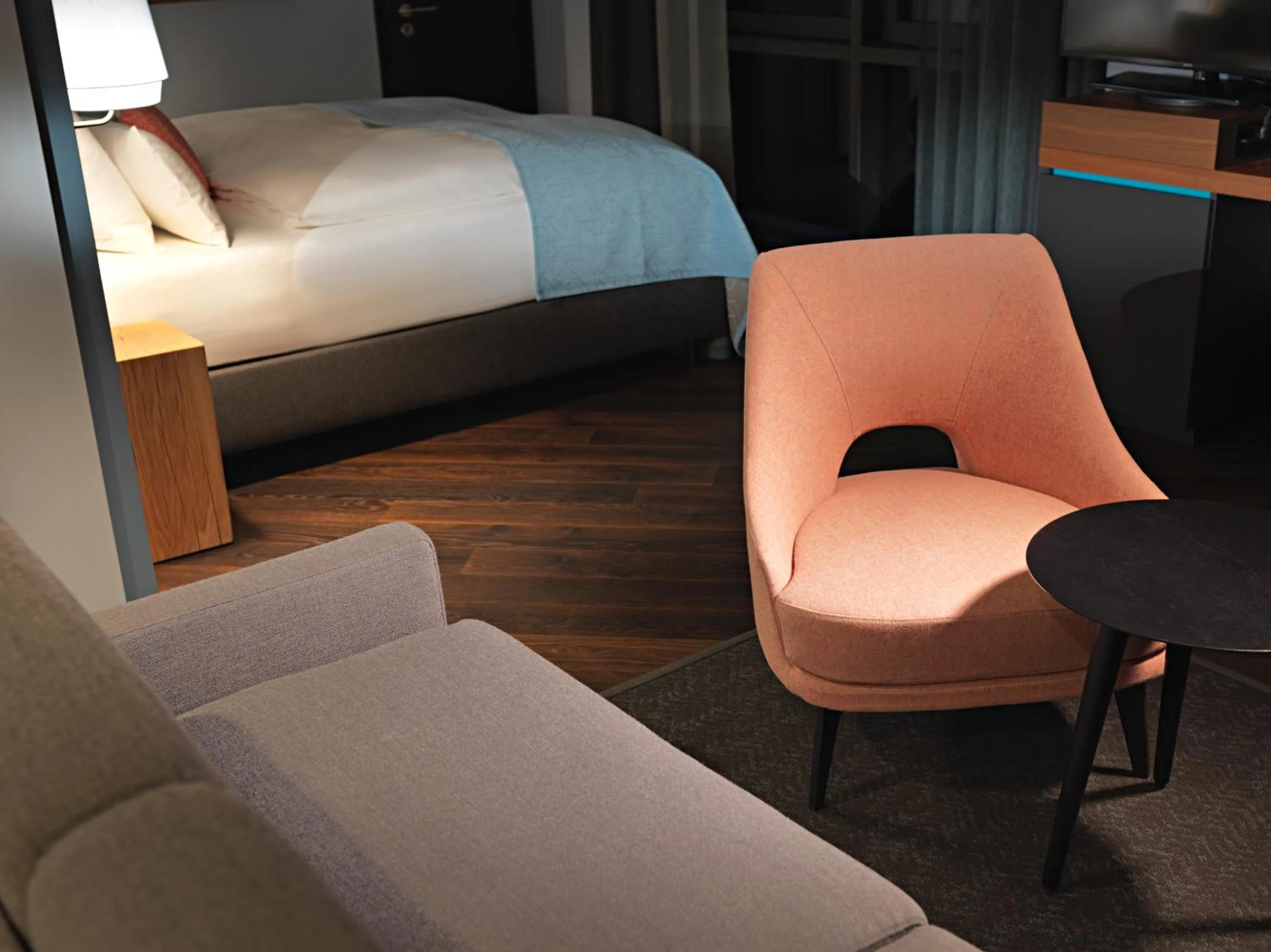 Living room, Bed in Panoramahotel Waldenburg