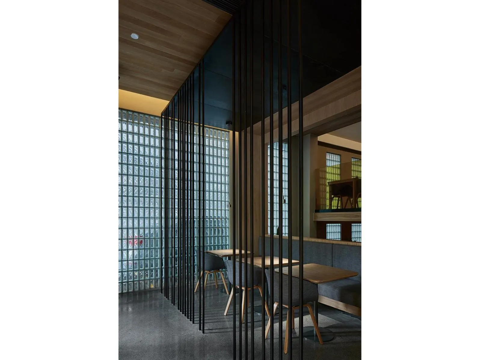 Restaurant/places to eat in EBO Hotel Hangzhou Wulin - 5 mins drive to the West Lake