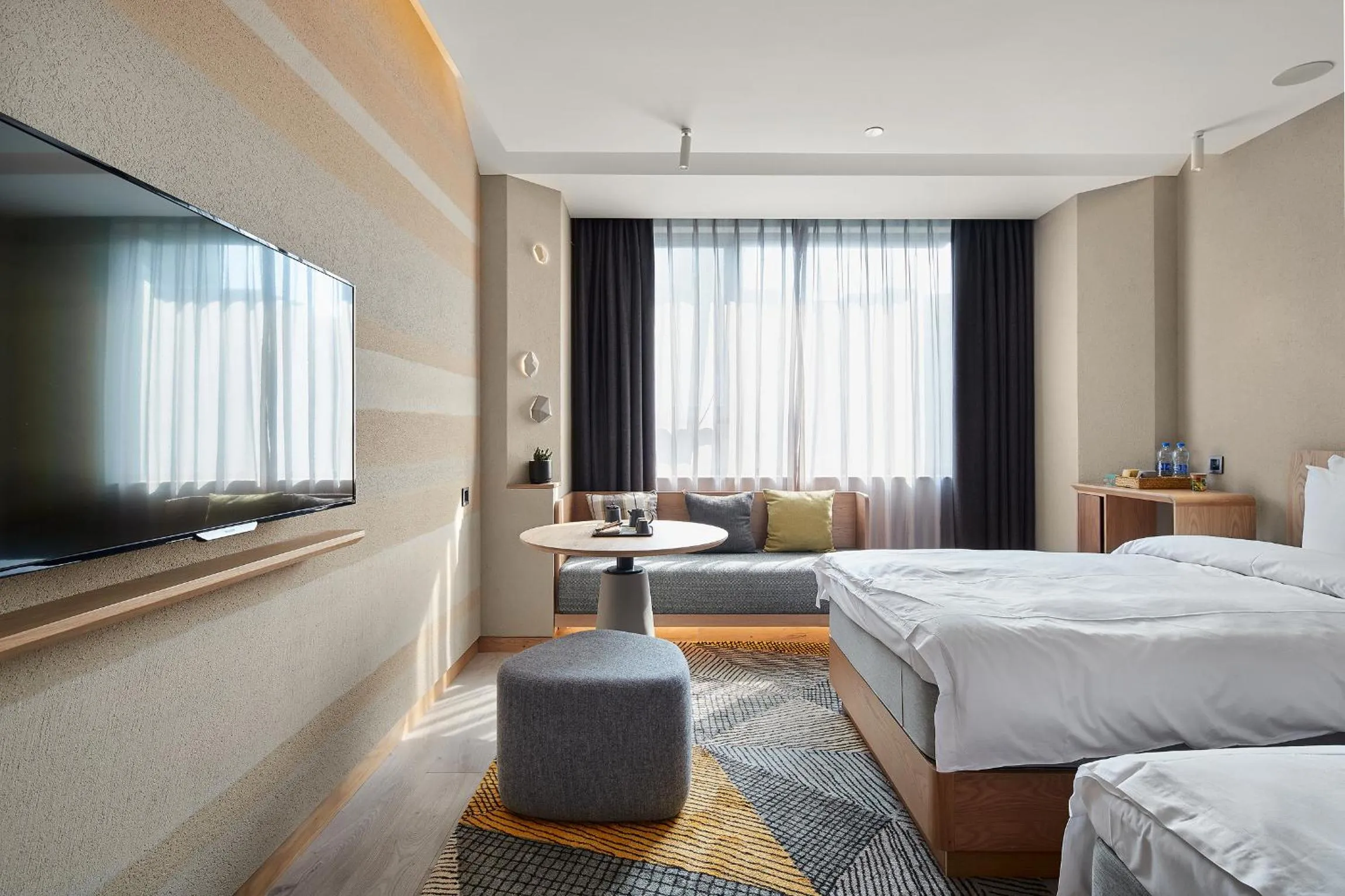 bunk bed, Bed in EBO Hotel Hangzhou Wulin - 5 mins drive to the West Lake