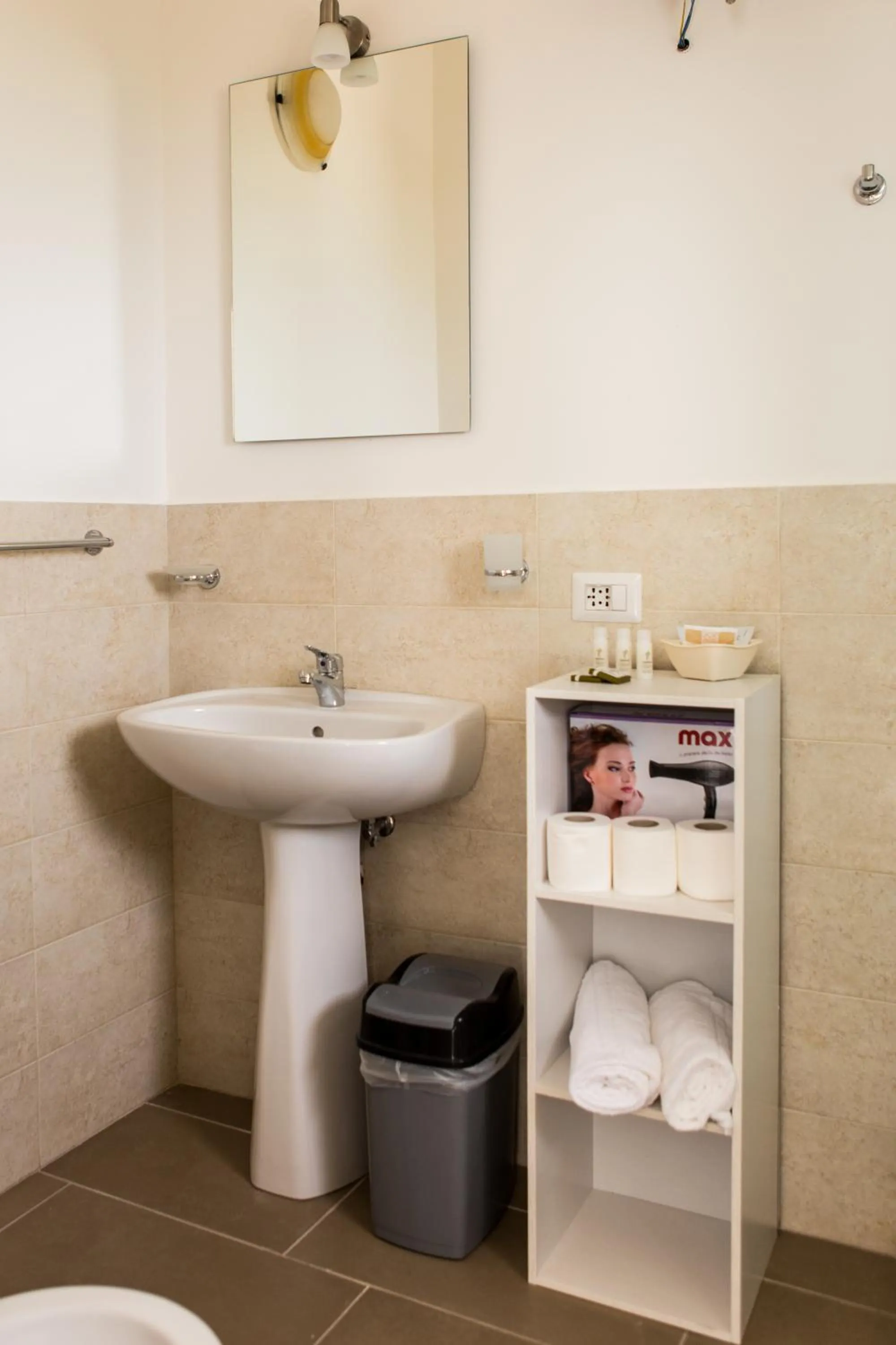 Shower in Sea Beach Pozzallo