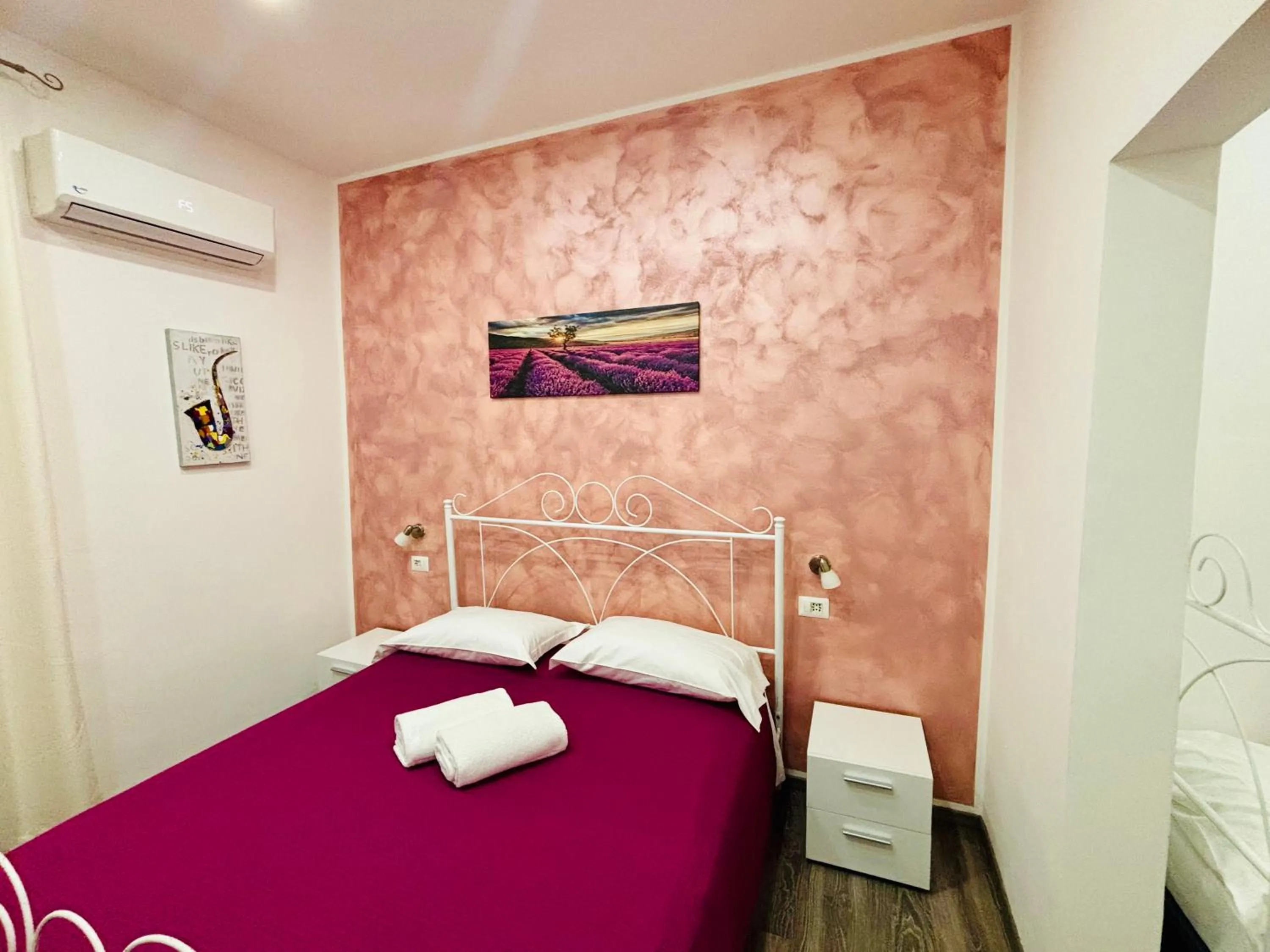 Bed in Sea Beach Pozzallo