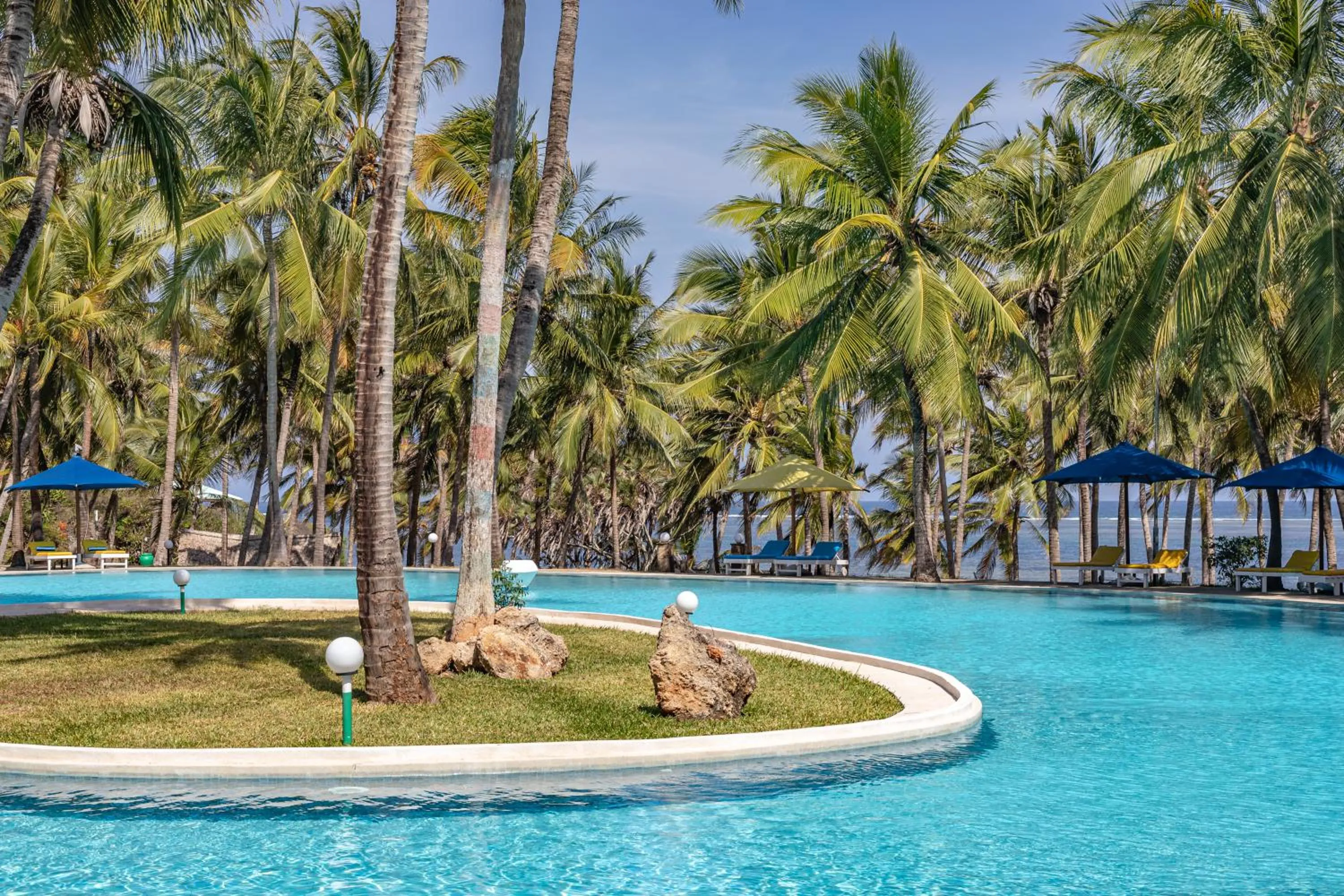 Spring in PrideInn Flamingo Beach Resort & Spa Mombasa