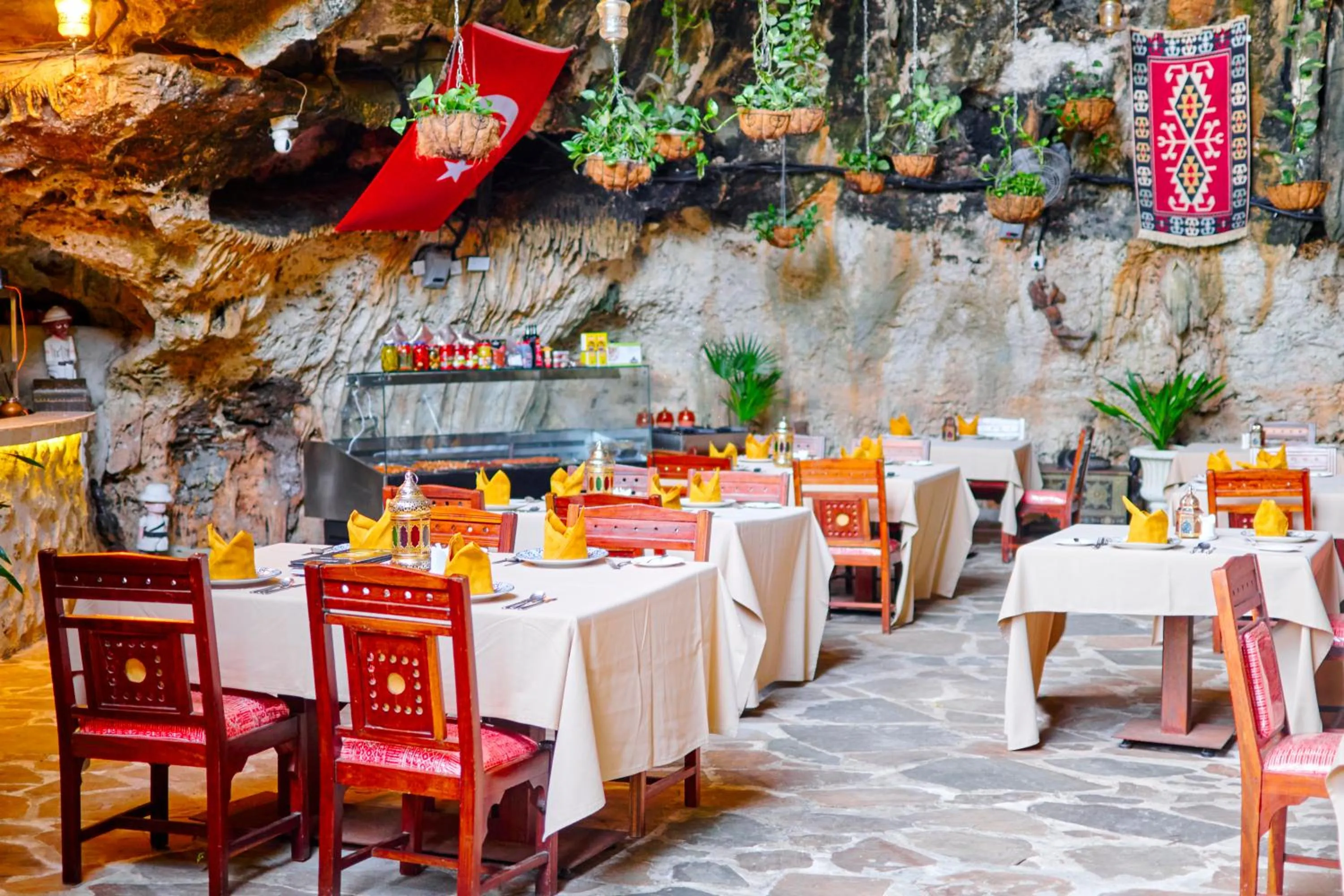 Restaurant/places to eat in PrideInn Flamingo Beach Resort & Spa Mombasa