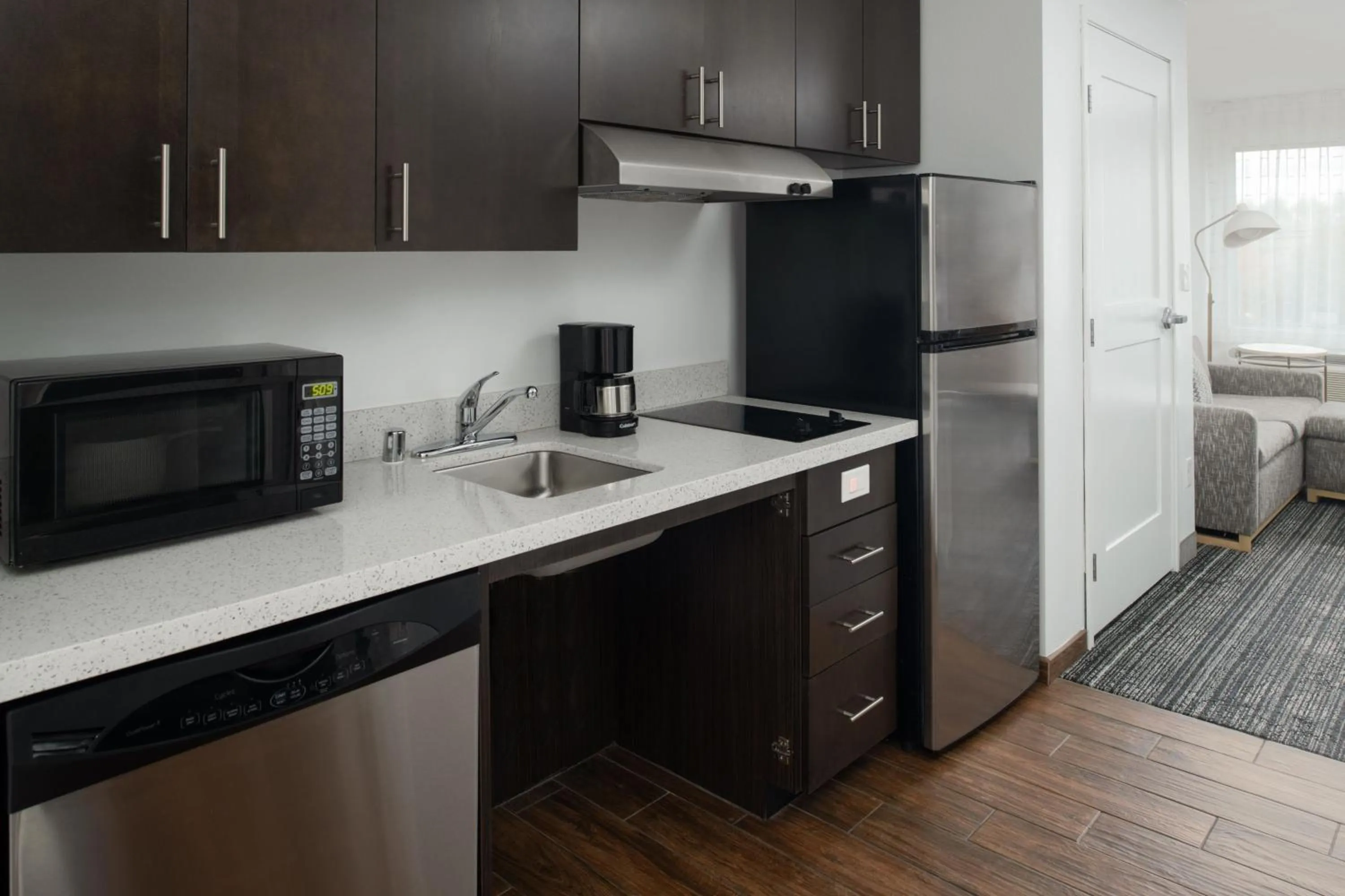 Kitchen or kitchenette in TownePlace Suites by Marriott Olympia
