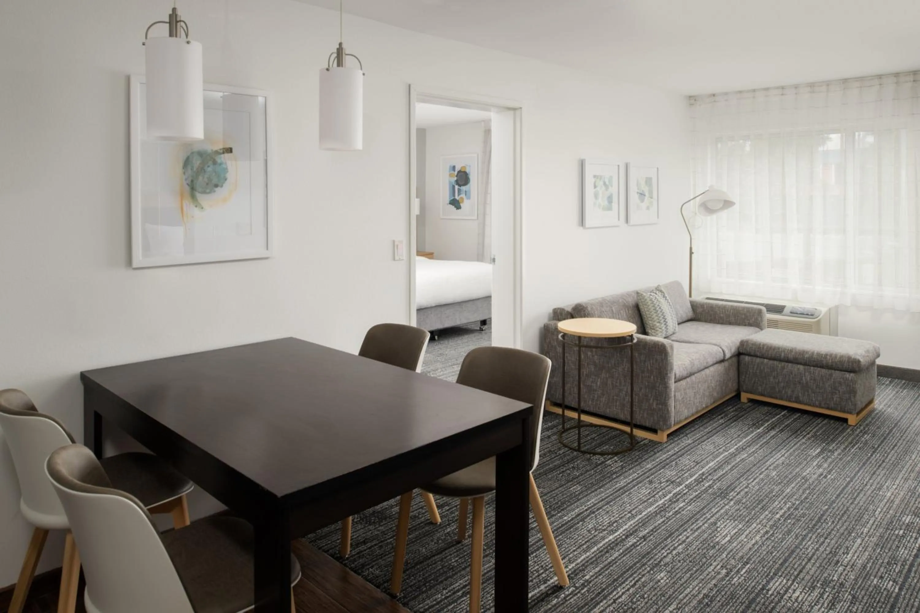 Bedroom in TownePlace Suites by Marriott Olympia