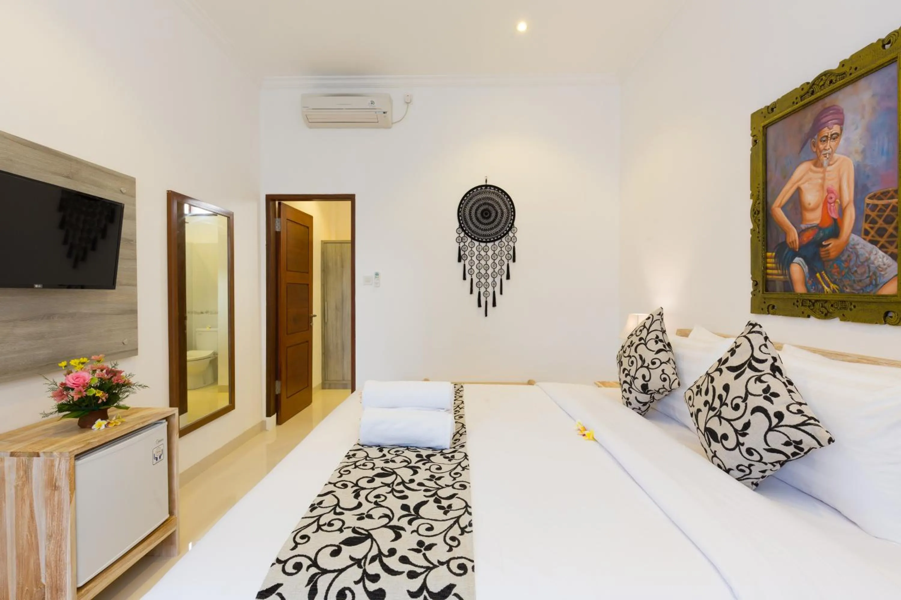 Bedroom, Bed in Amerta Seminyak