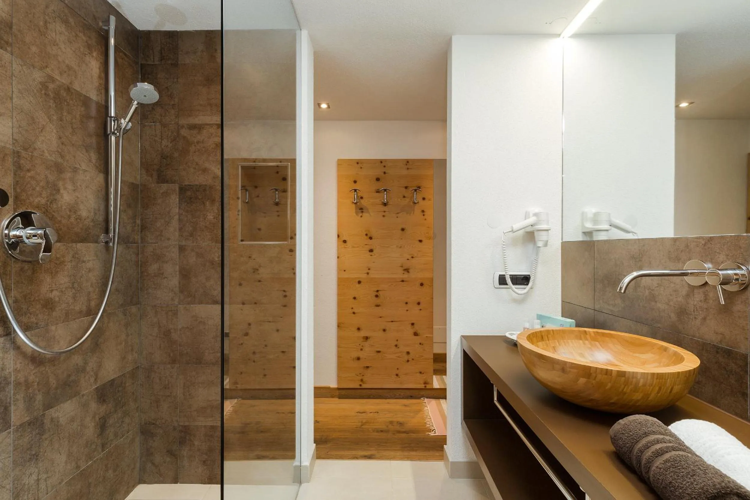 Shower in Hotel Bel Sit