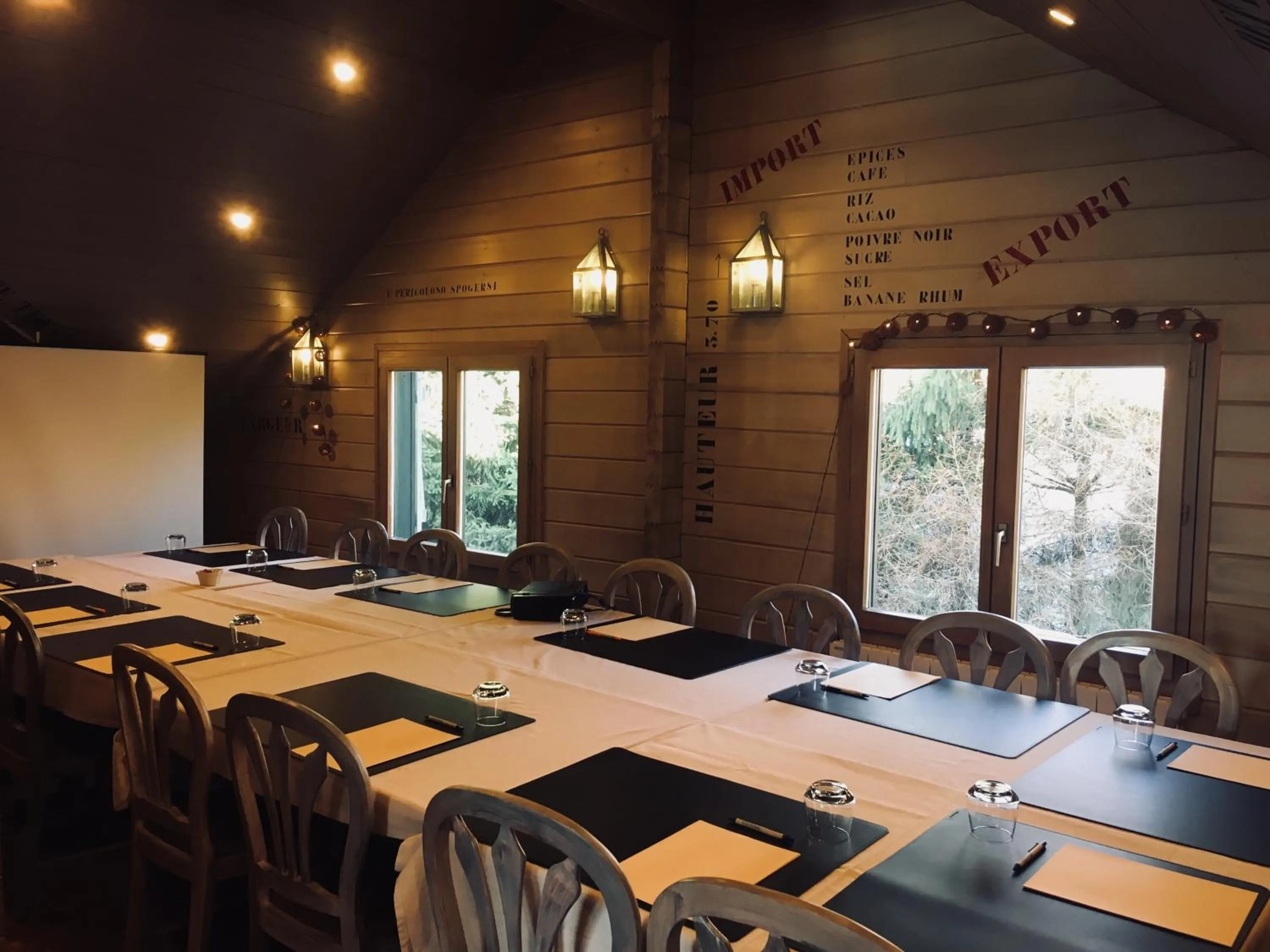 Business facilities in Le Chalet d'Etienne
