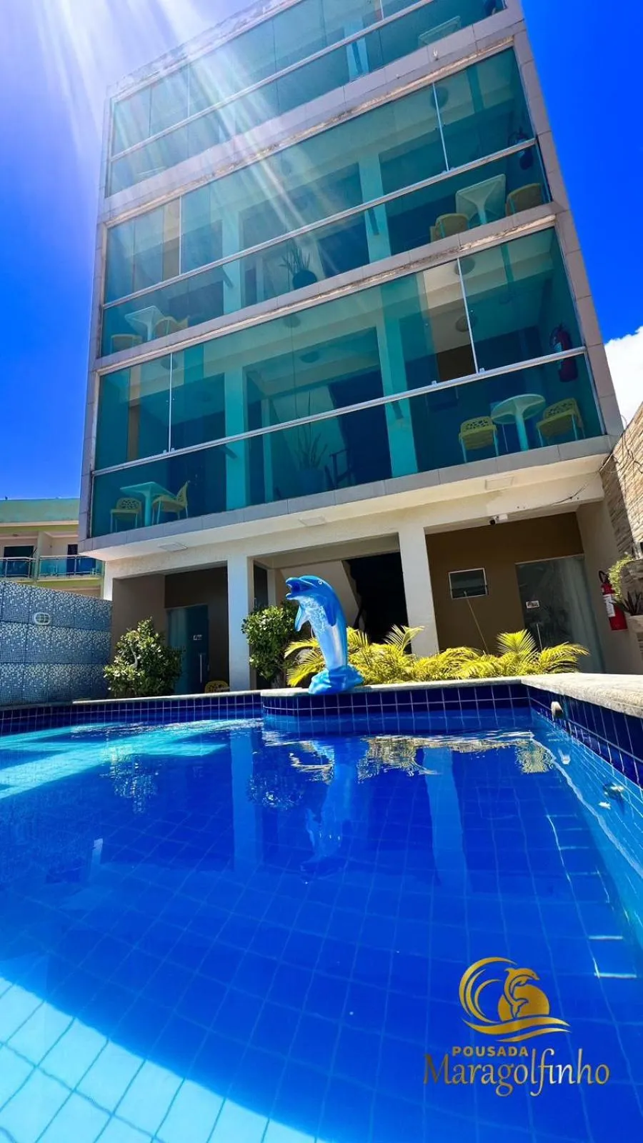 Pool view in Pousada Maragolfinho