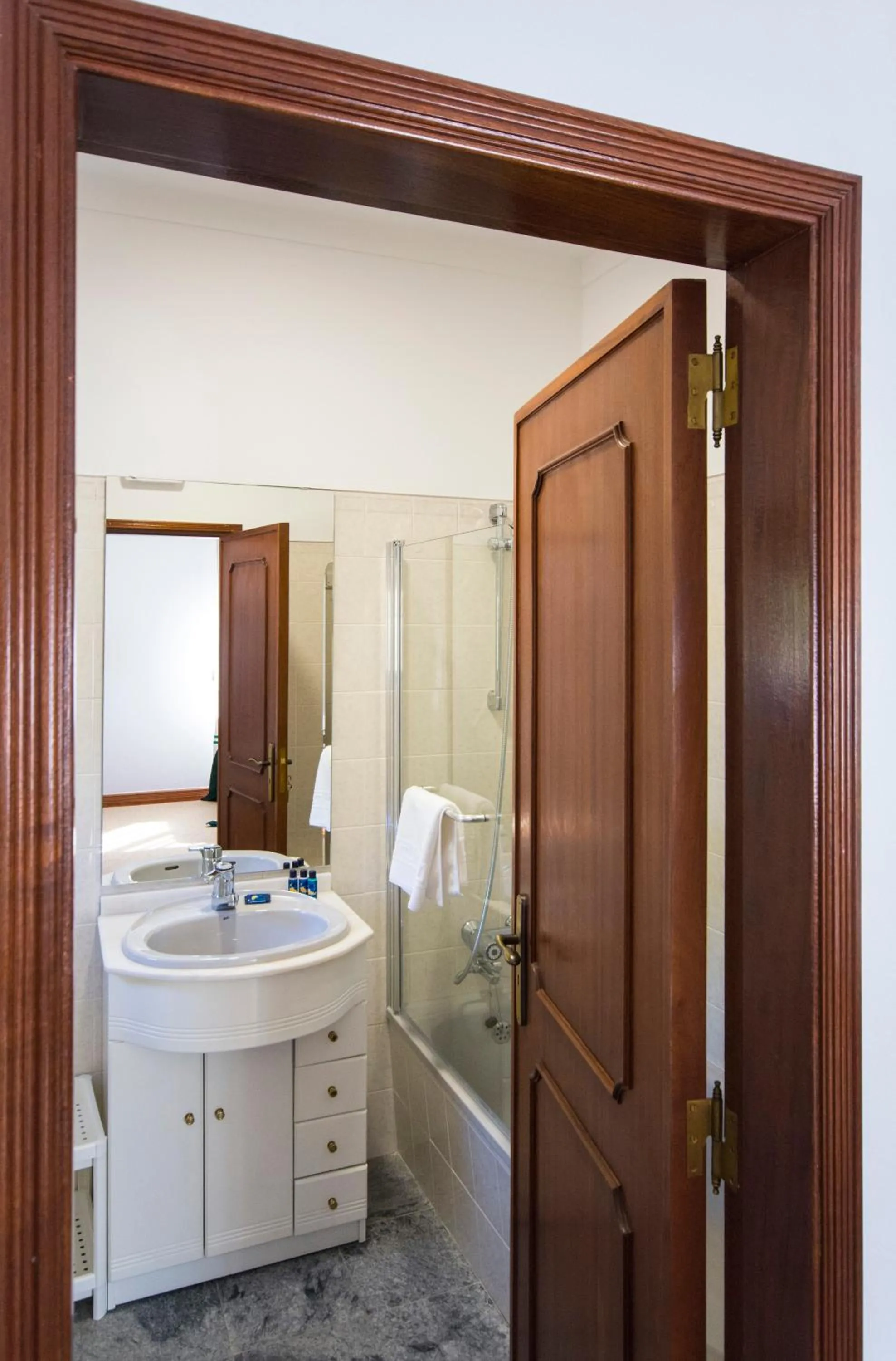 Shower in Villa Nova Nautic & Nature