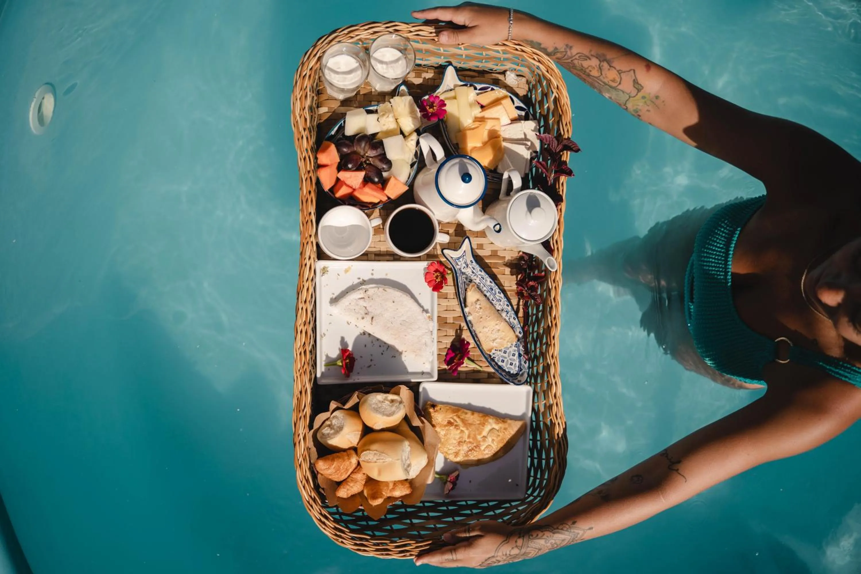 Swimming pool in Dolphin Hotel