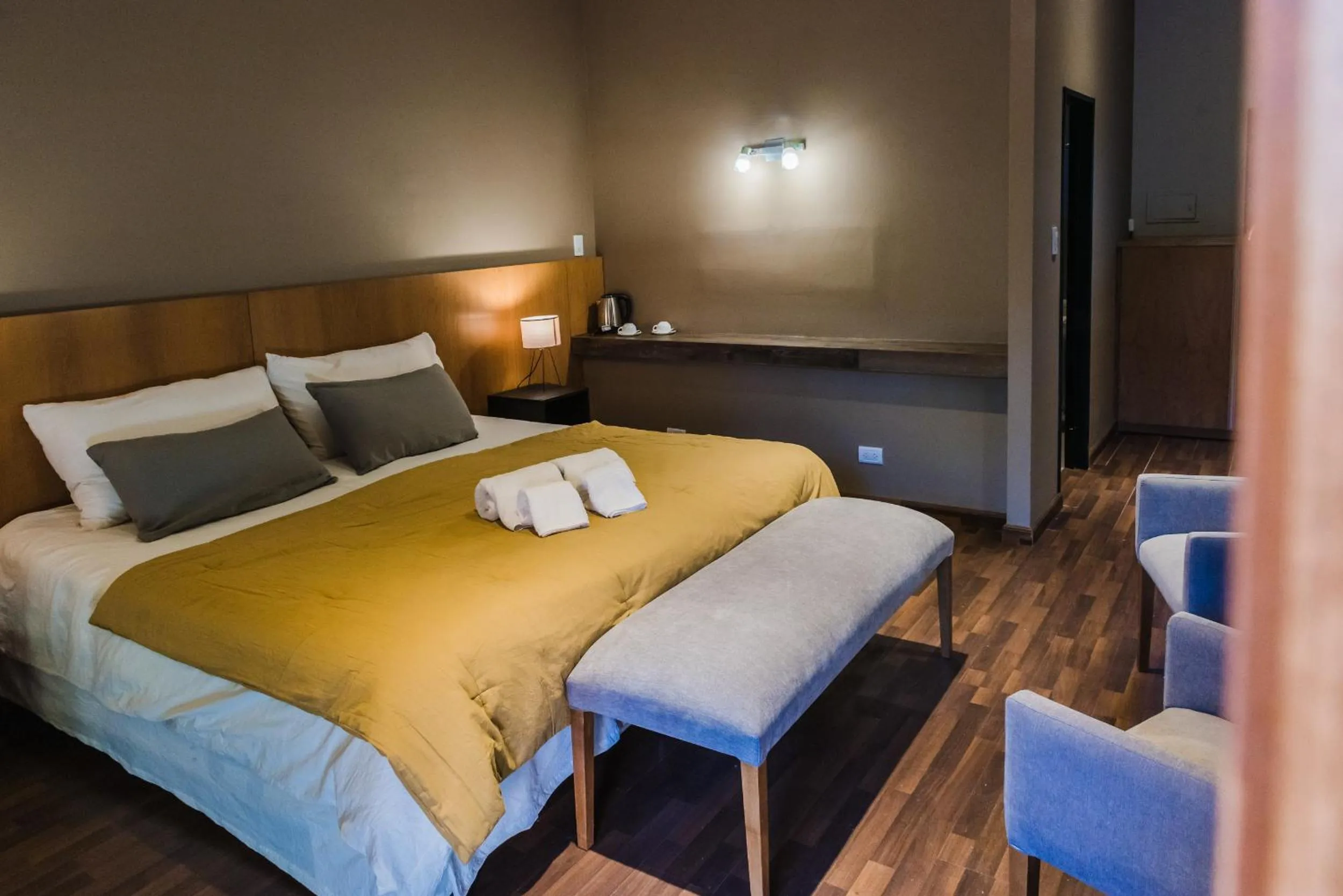 Bedroom, Bed in Plaza Paradiso Petit Hotel