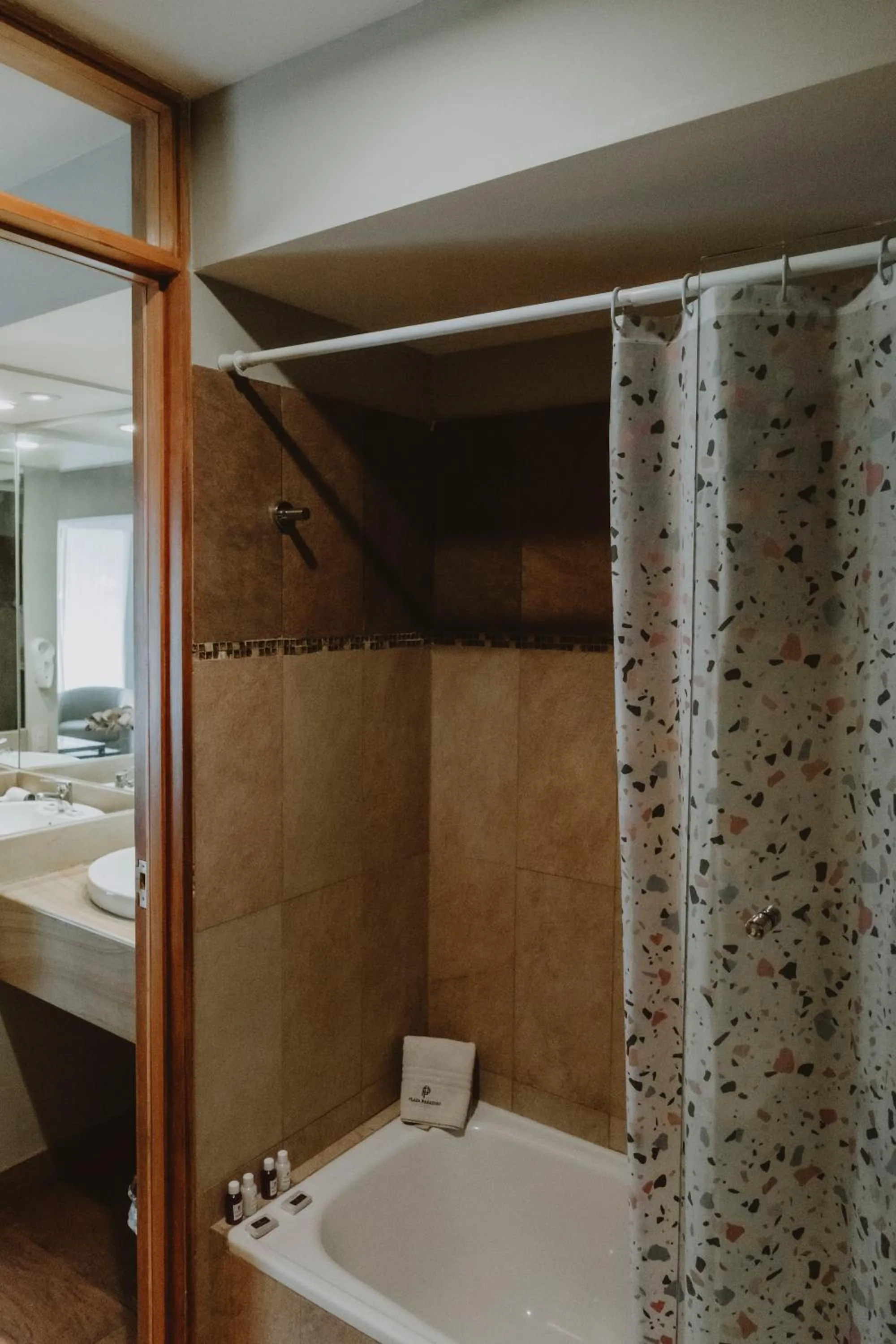 Plaza Paradiso Petit Hotel