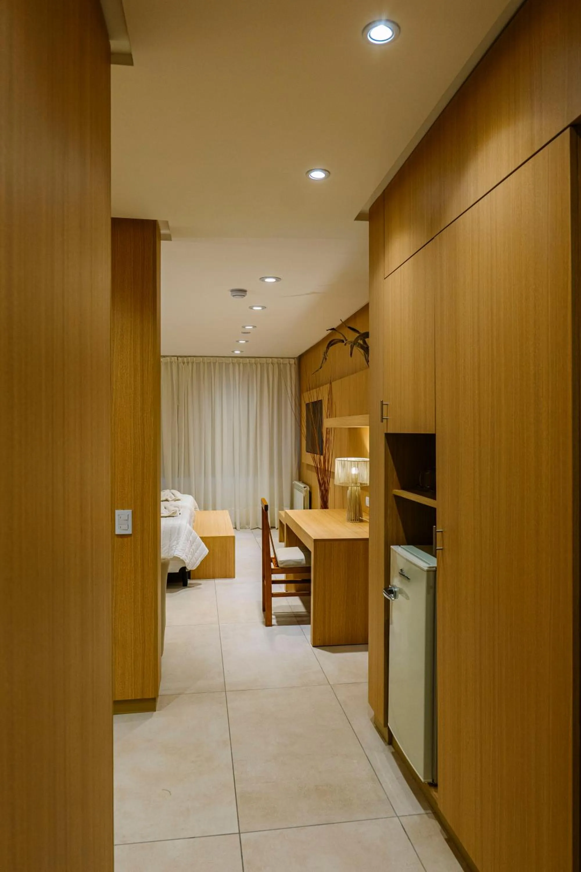 Property building, Bed in Plaza Paradiso Petit Hotel