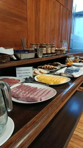 Plaza Paradiso Petit Hotel