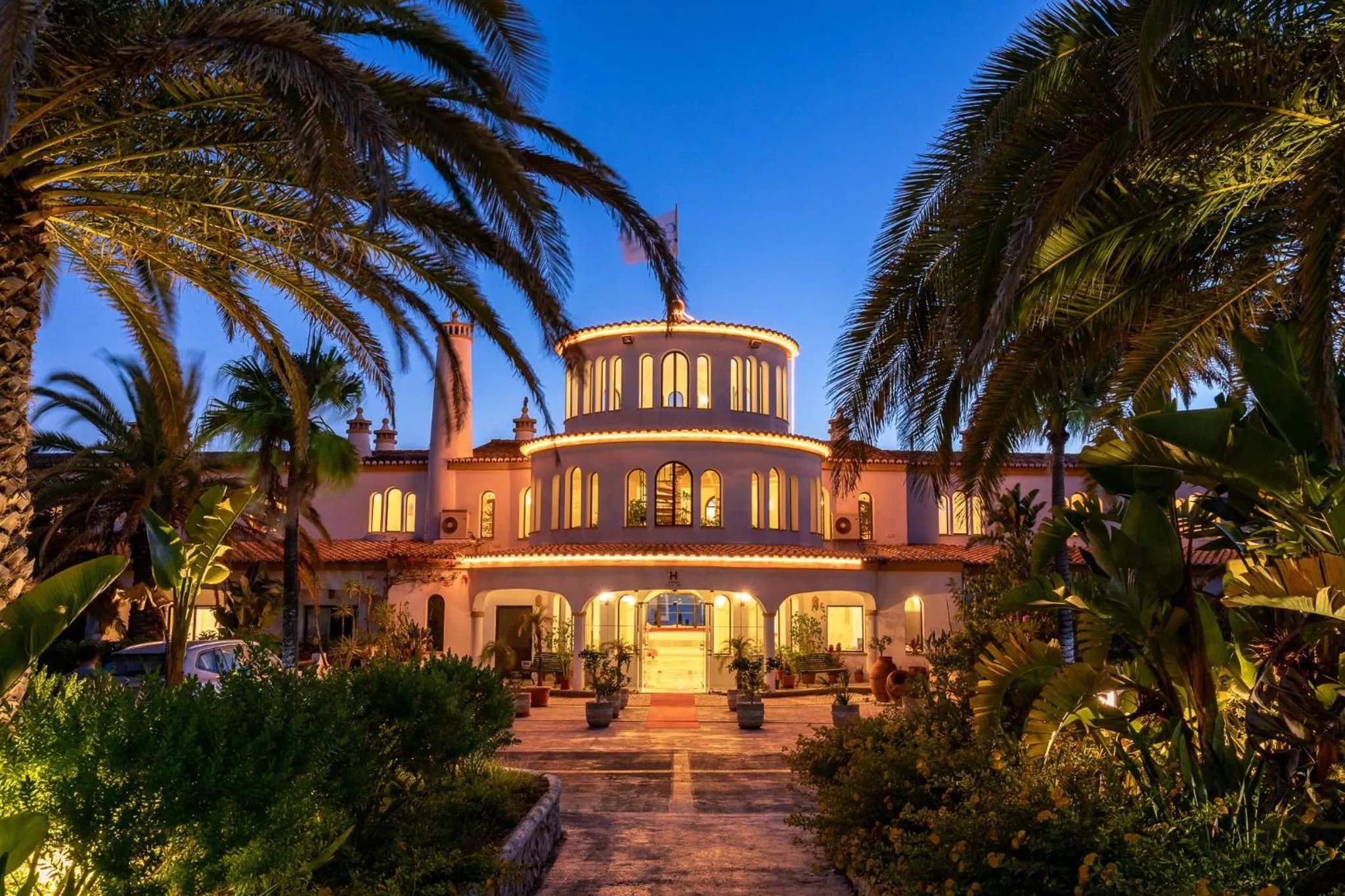 Property building in Hotel Casabela