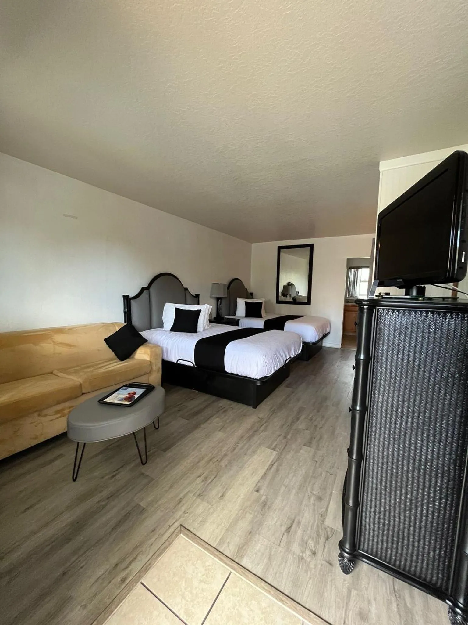 Bed in Holiday Isles Resort