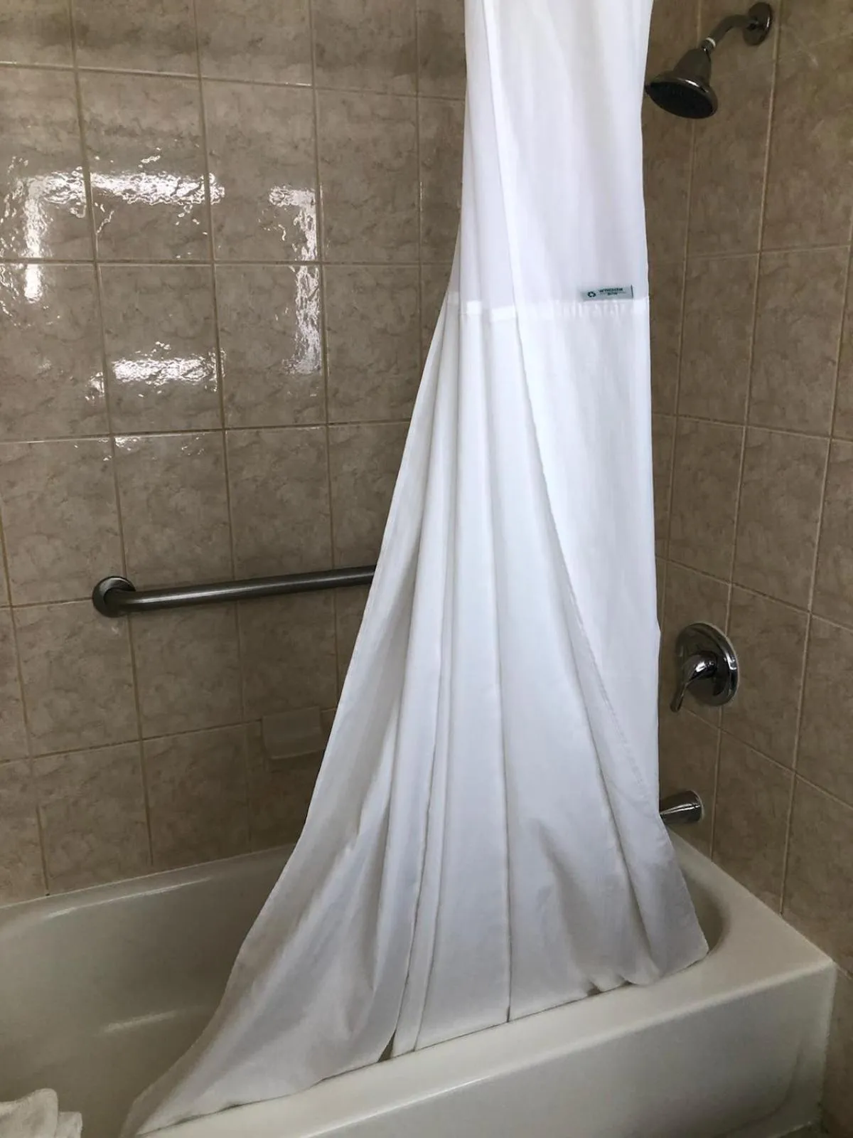 Howard Johnson by Wyndham Winter Haven FL