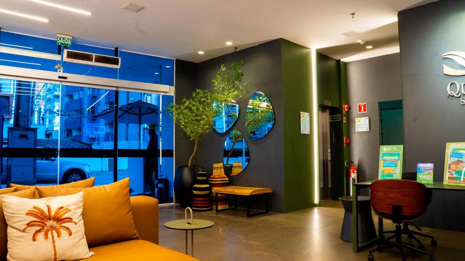 Lobby or reception in Quality Suítes João Pessoa