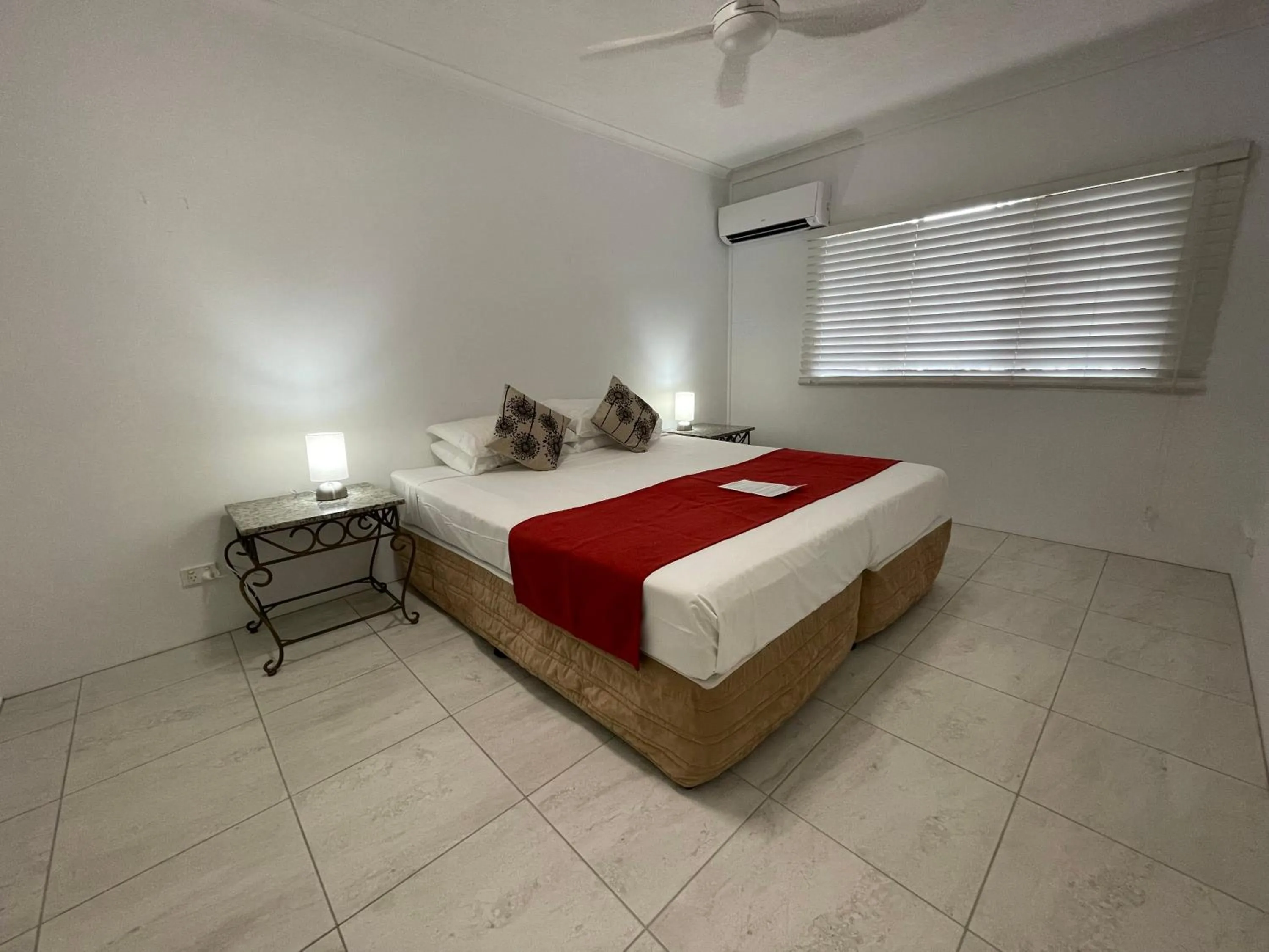 Bed in Cairns Beach Resort