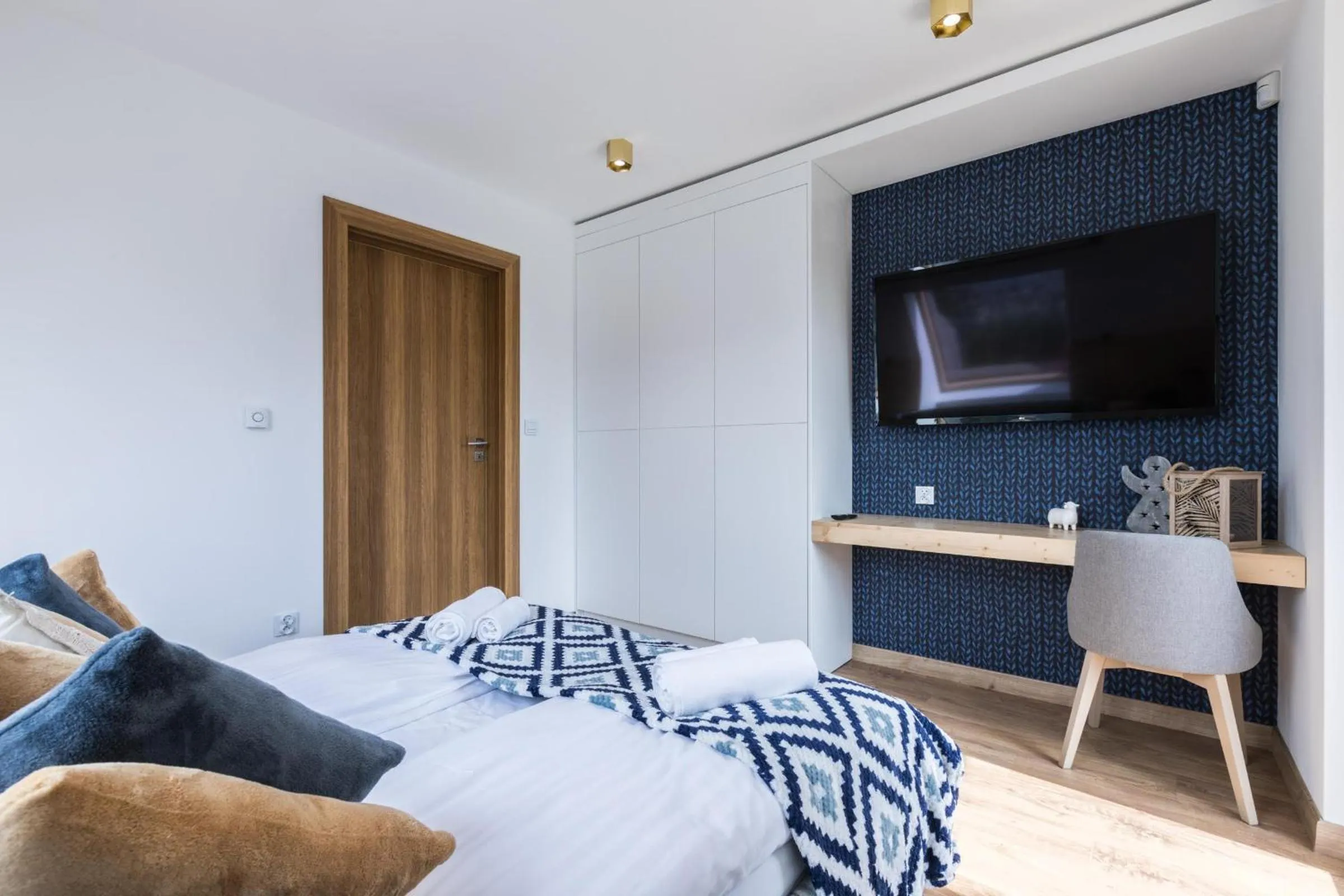 Bedroom, Bed in Rezydencja Sobiczkowa Apartamenty