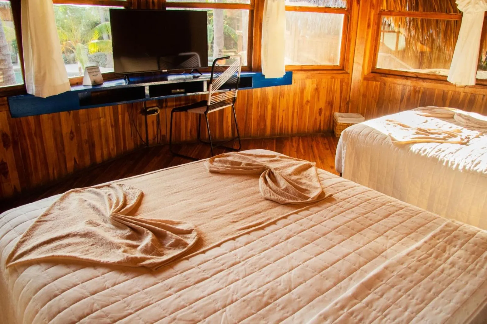 TV and multimedia, Bed in Hotel Tortuga Village