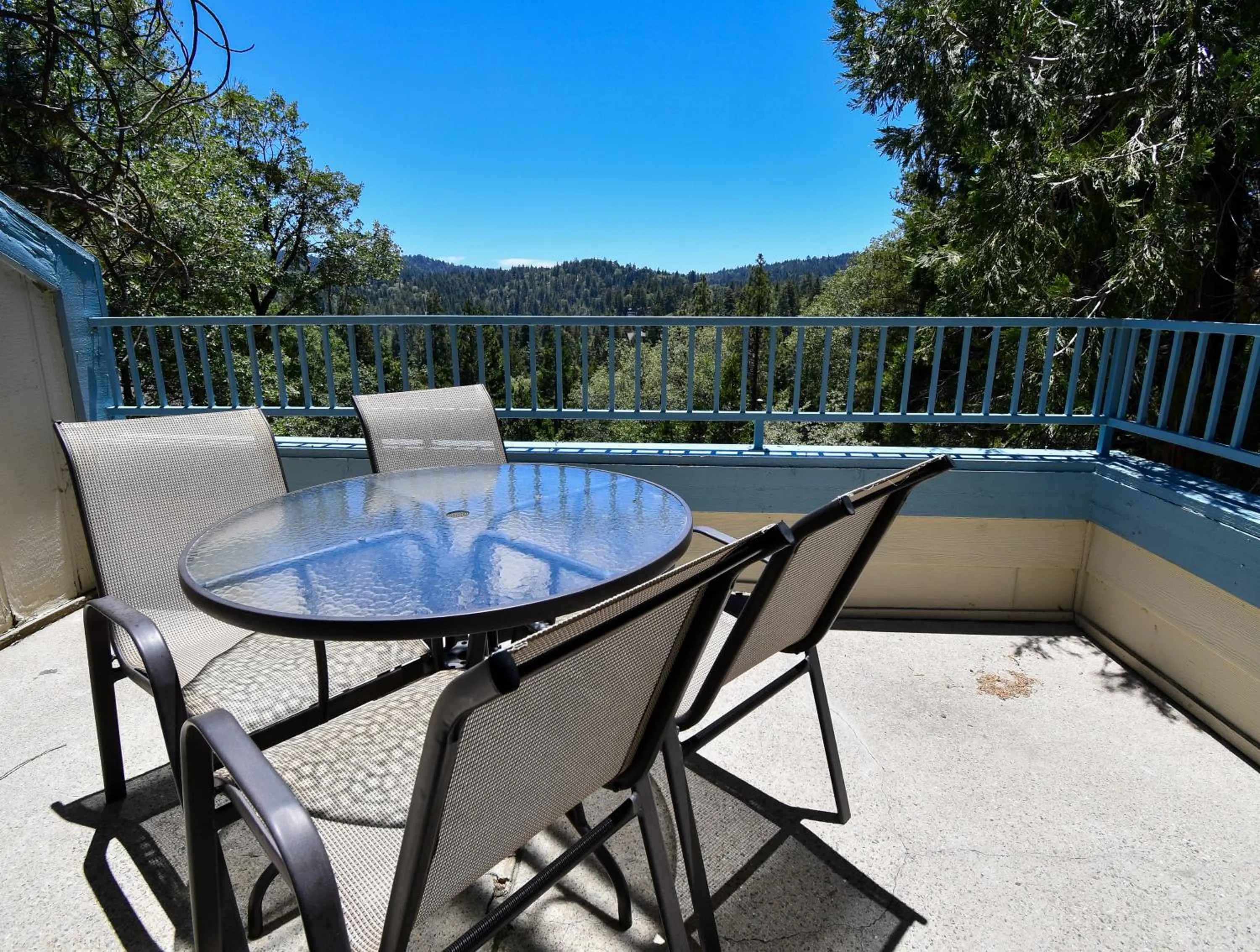 Patio in North Bay At Lake Arrowhead