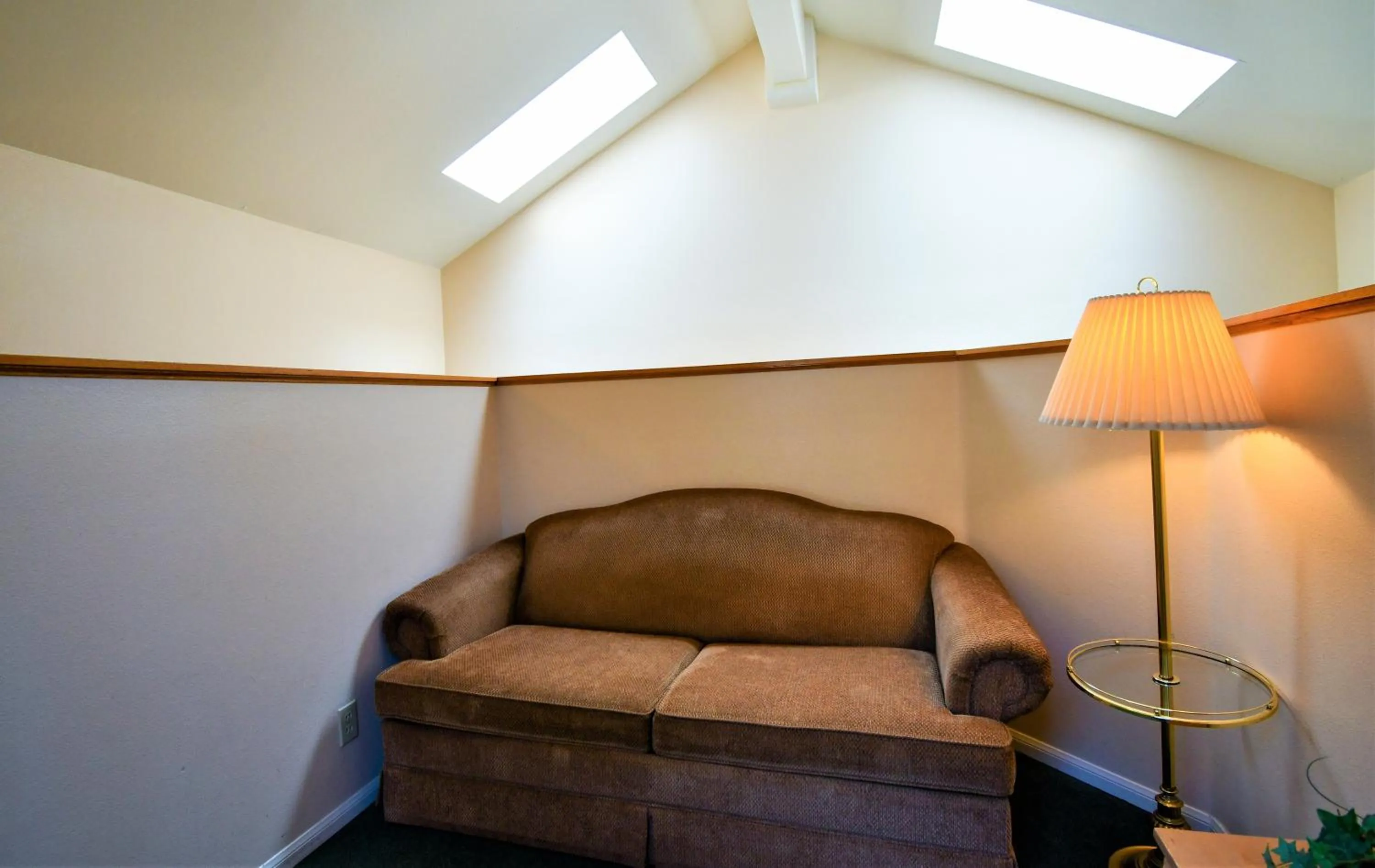 Seating area in North Bay At Lake Arrowhead