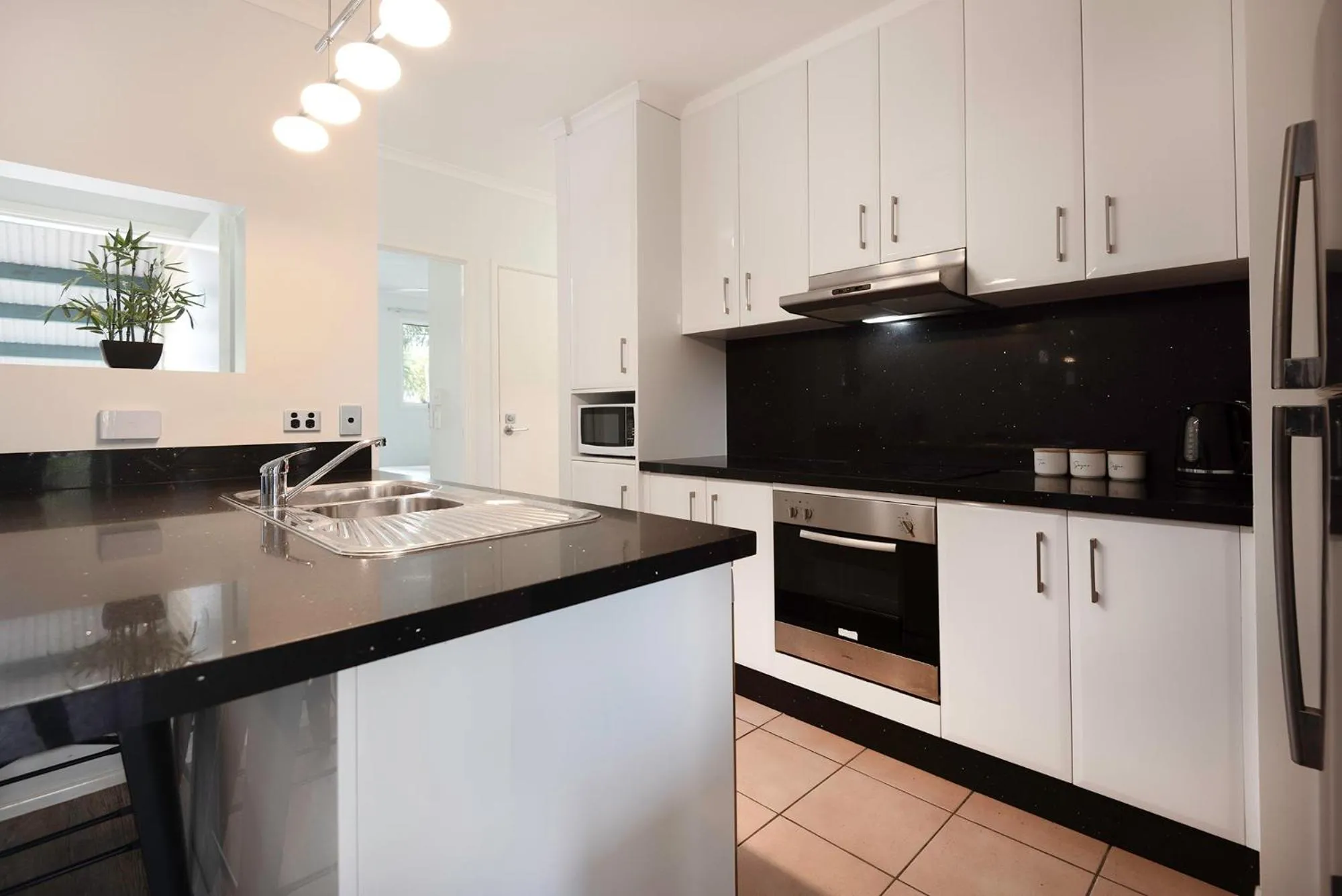 kitchen in Marlin Cove Holiday Resort