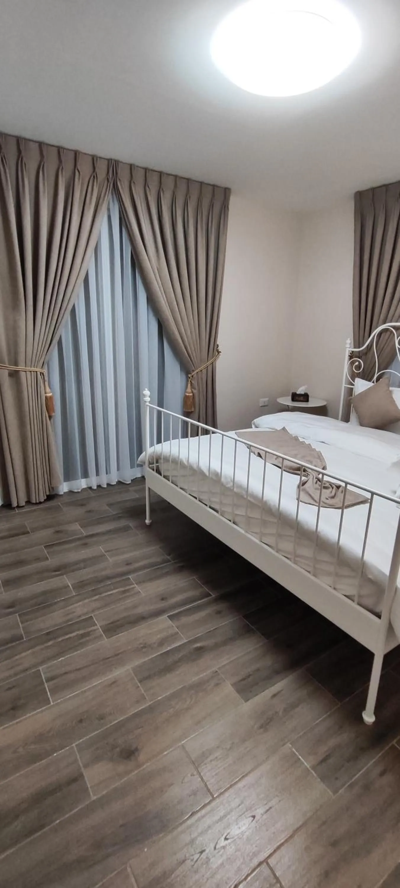 Balcony/Terrace, Bed in The Boutique Hotel Amman