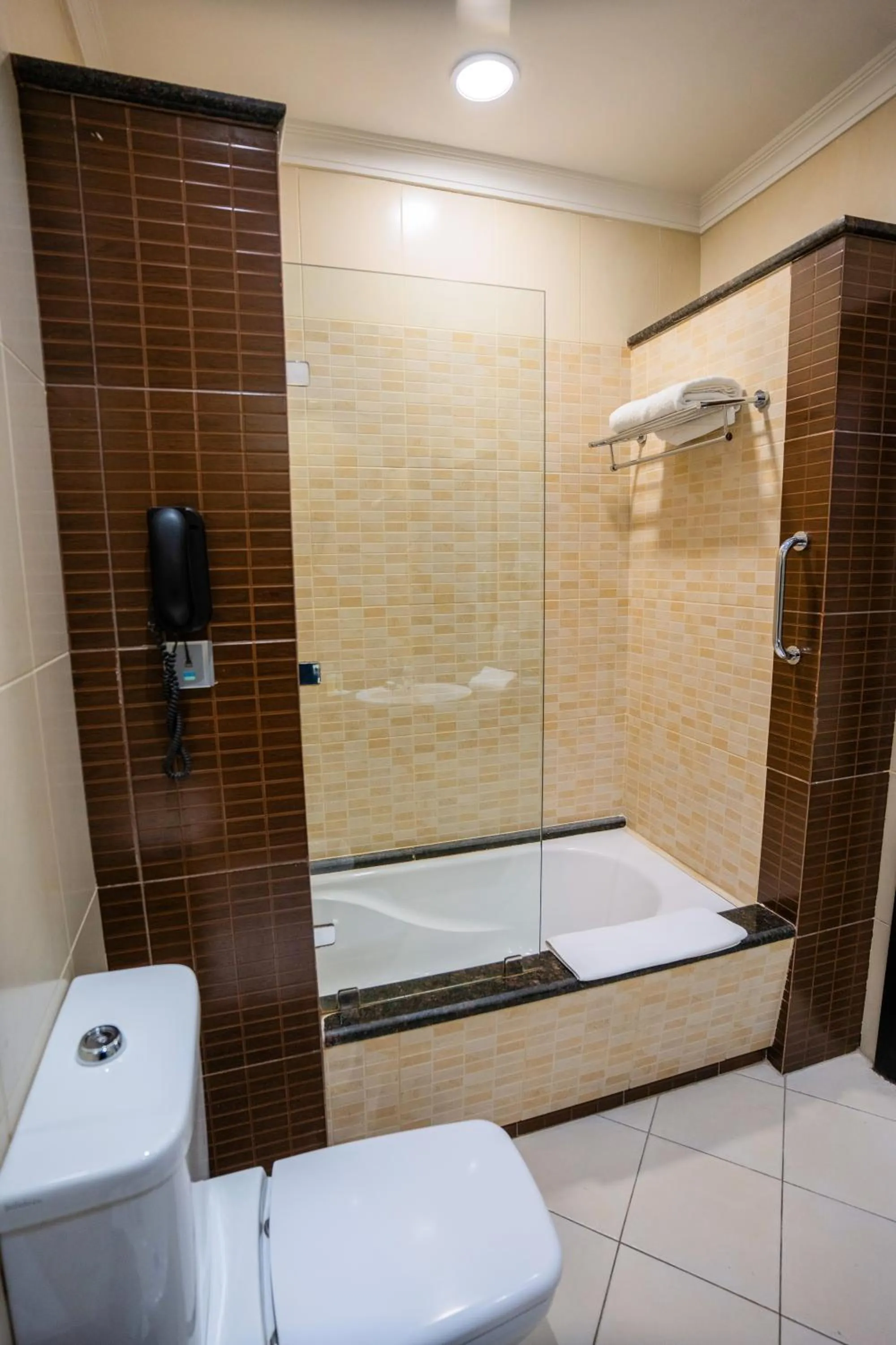 Shower in Ayass Hotel