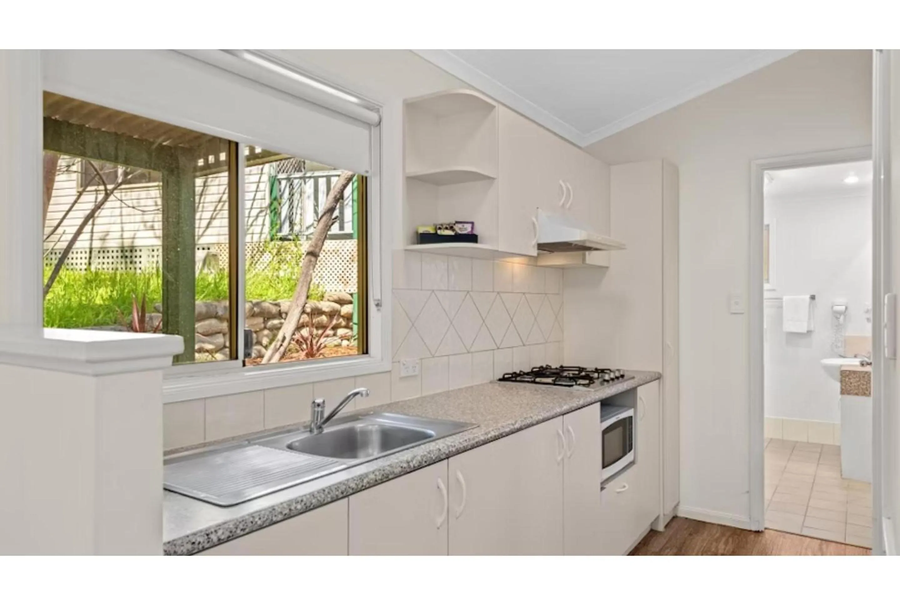 Kitchen or kitchenette in Discovery Parks - Woodman Point