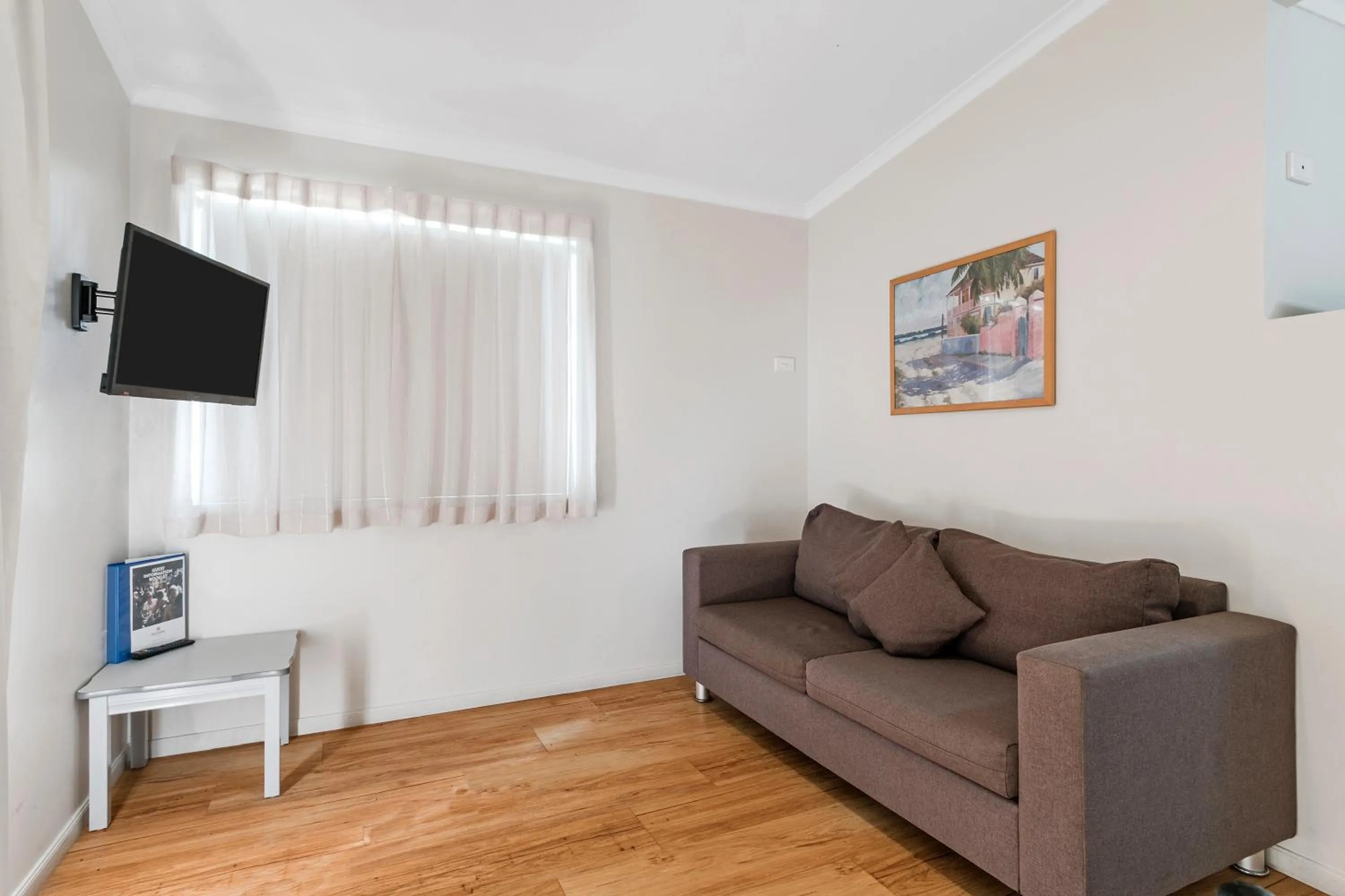 Family in Discovery Parks - Woodman Point