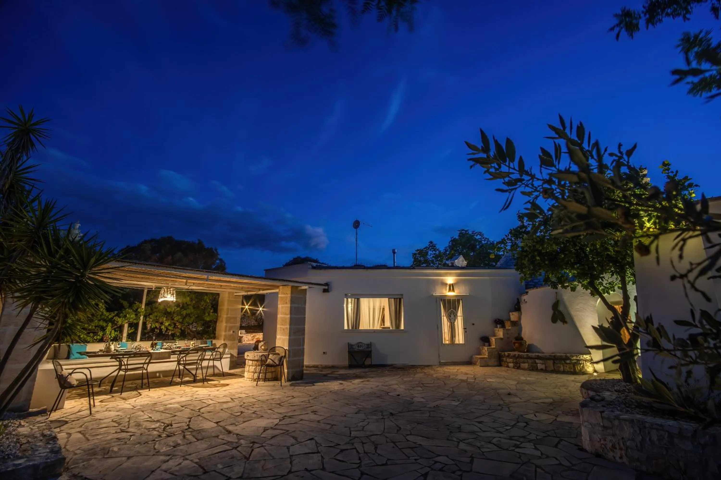 Trullo Limone by TrulliCervarolo