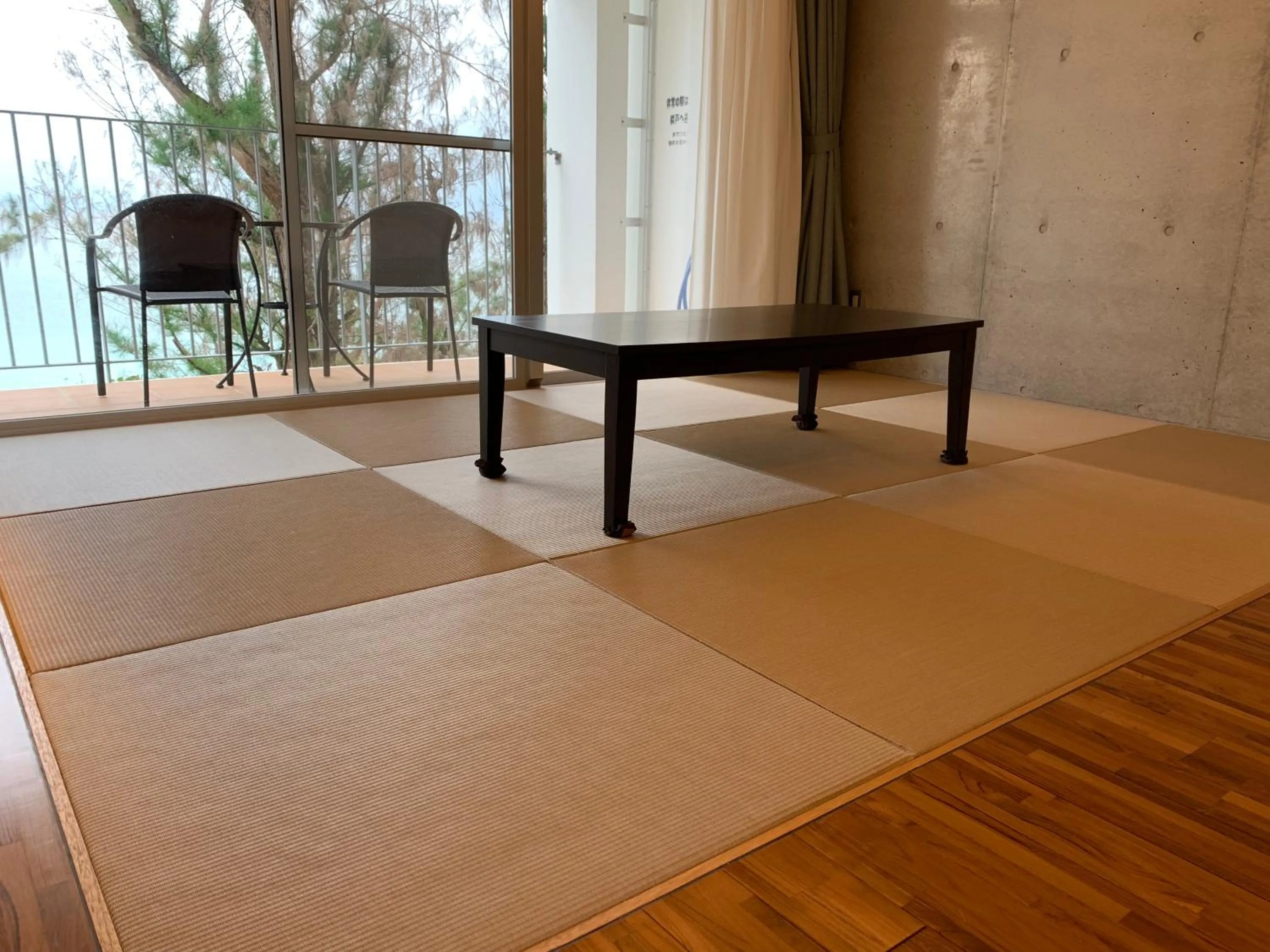 Decorative detail in Hotel & Restaurant On the Beach Lue