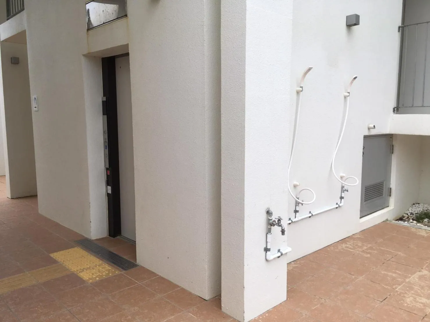 Area and facilities in Hotel & Restaurant On the Beach Lue