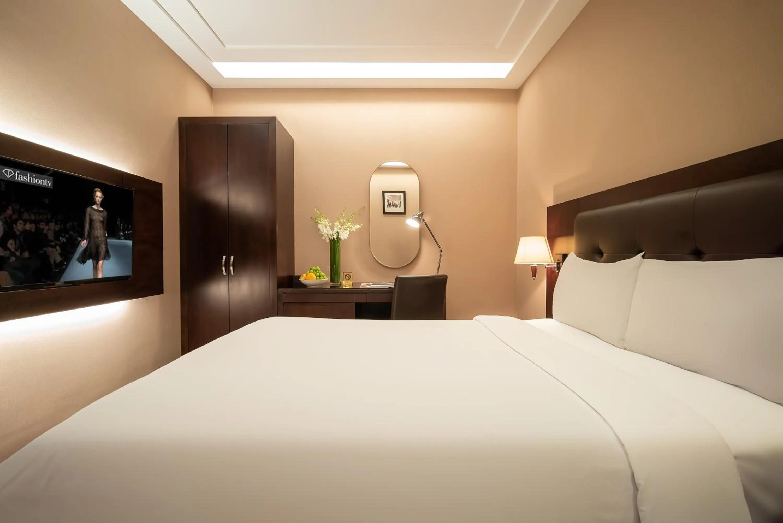 Bedroom, Bed in Nhat Ha L’Opera Hotel