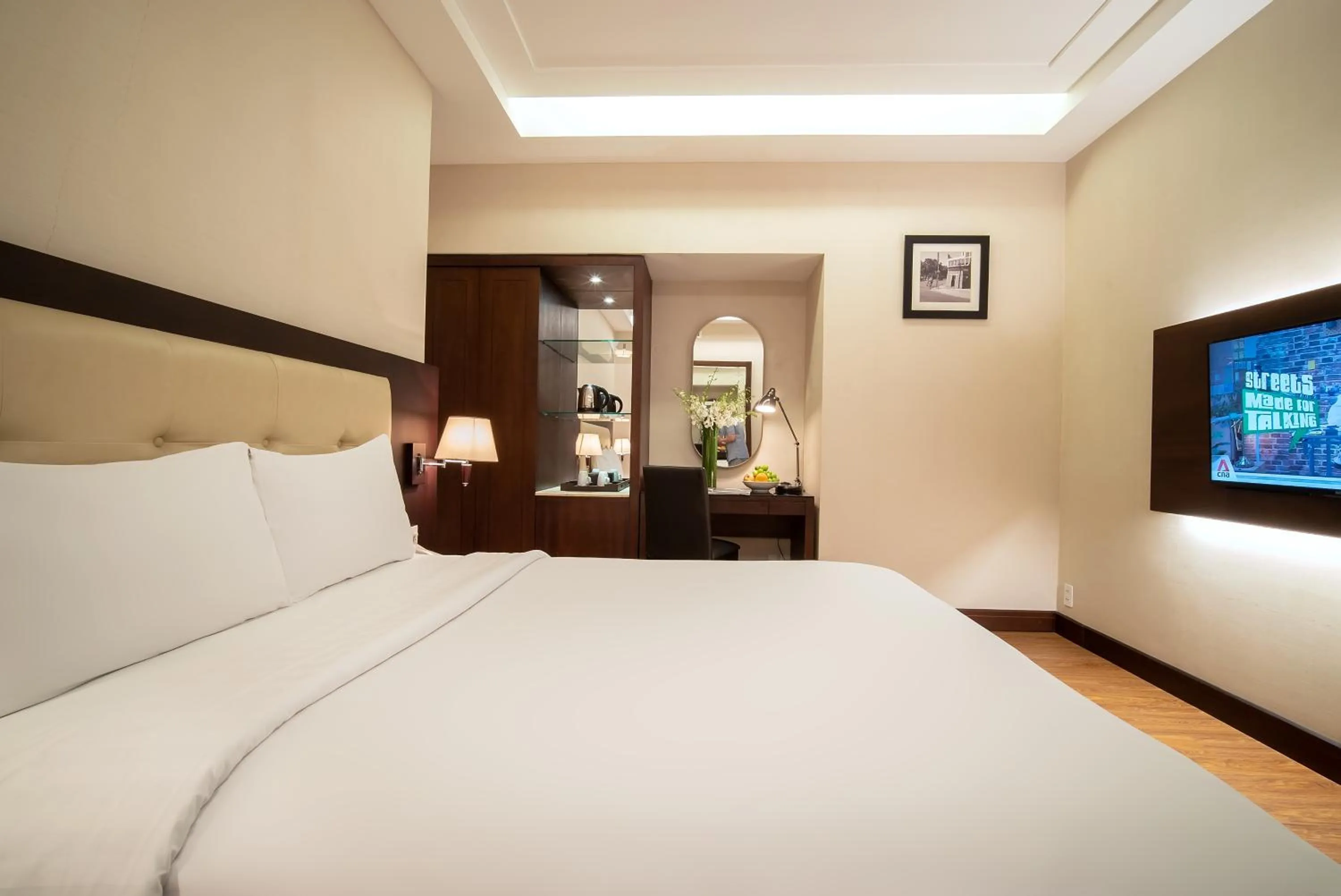 Bedroom, Bed in Nhat Ha L’Opera Hotel