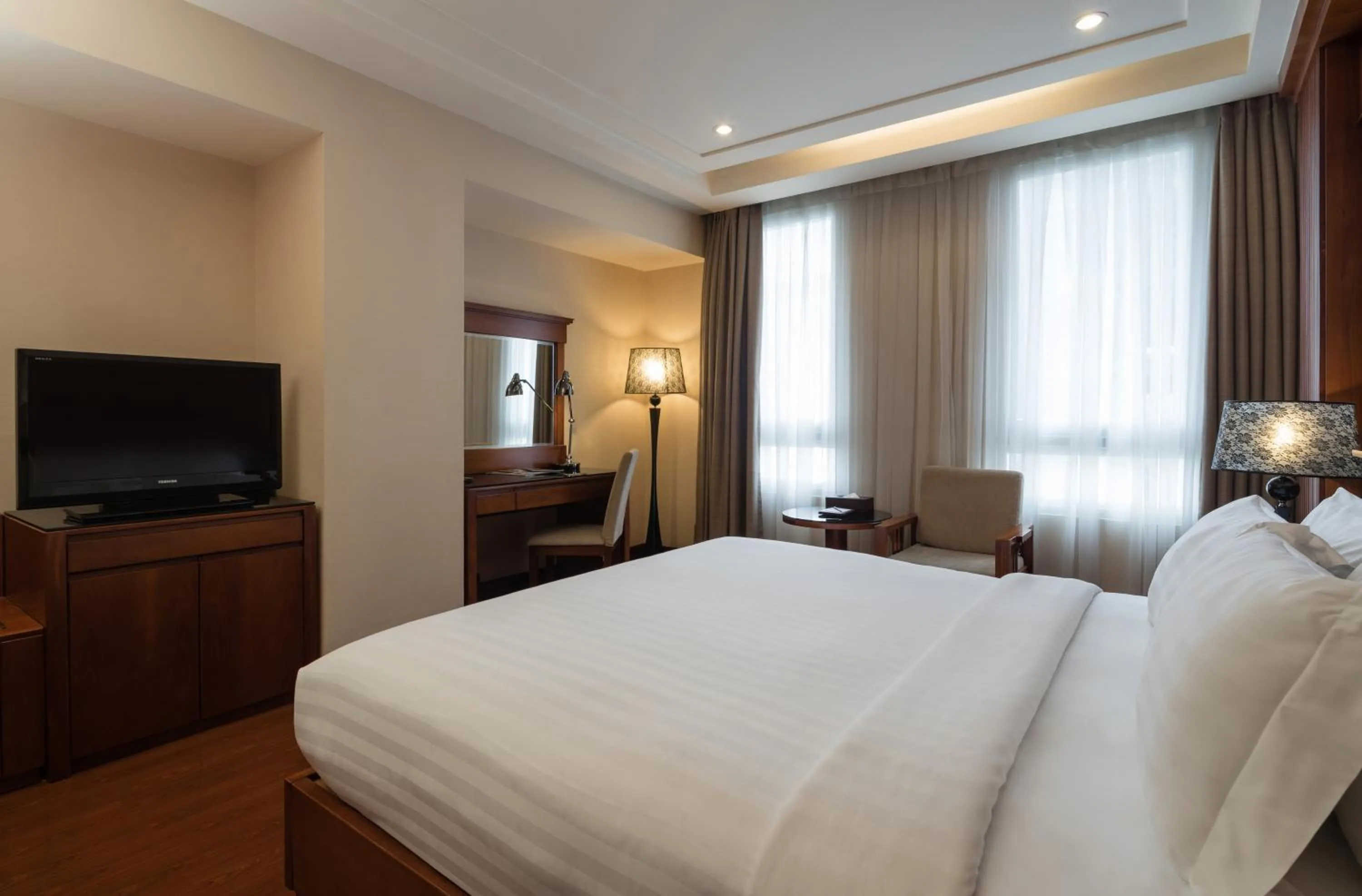 Deluxe Double or Twin Room with City View in Nhat Ha L’Opera Hotel