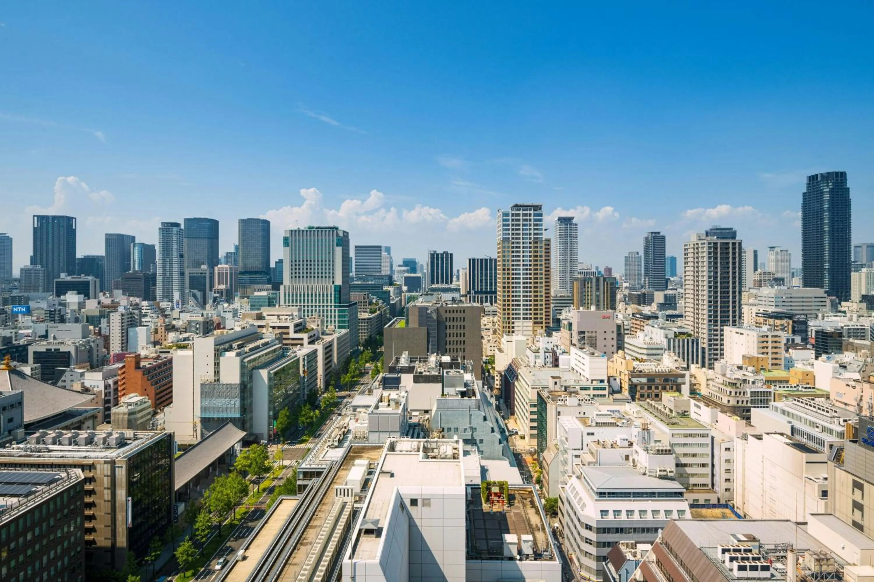 Photo of the whole room in The St. Regis Osaka