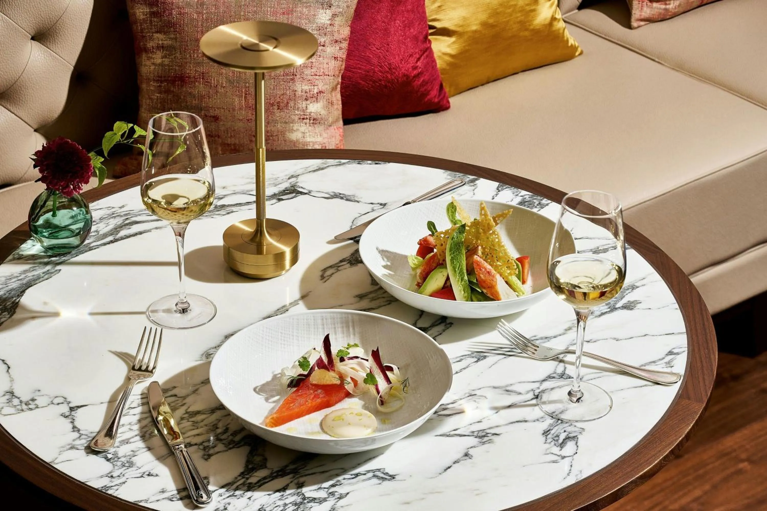 Restaurant/places to eat in The St. Regis Osaka