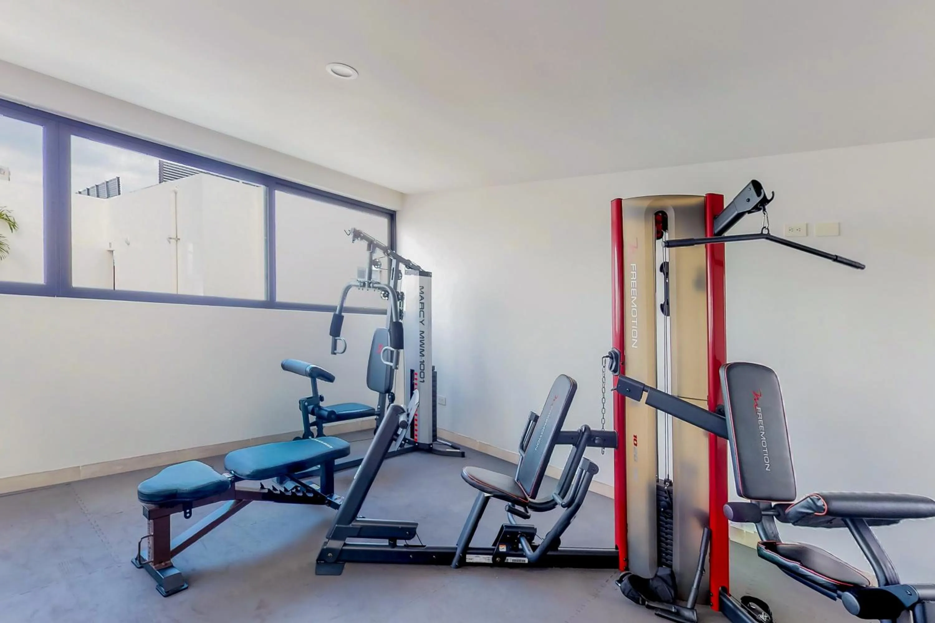 Icono Playa Condos, B307