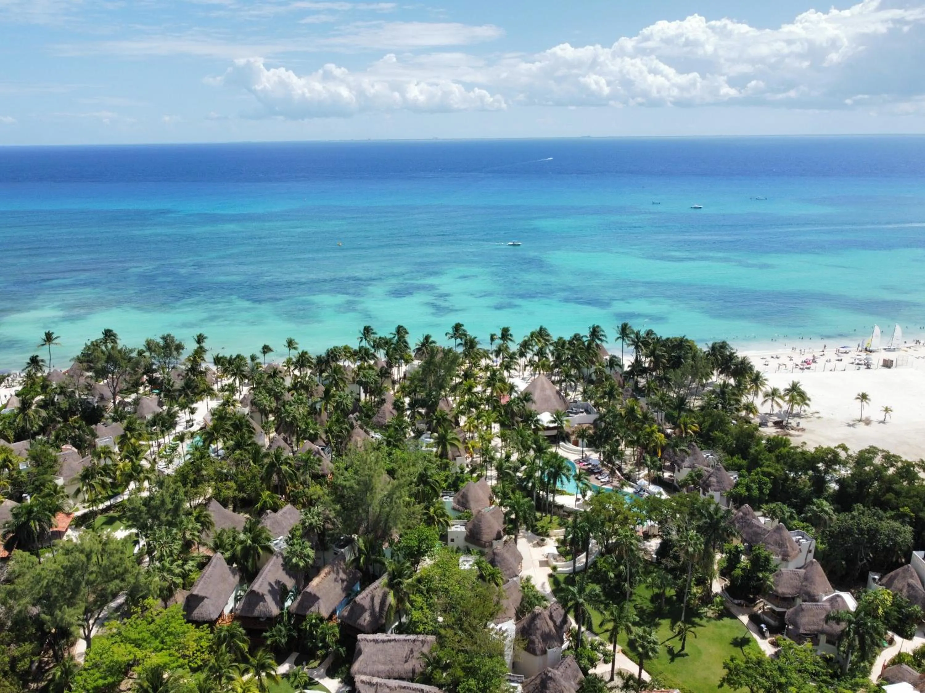 Icono Playa Condos, B307