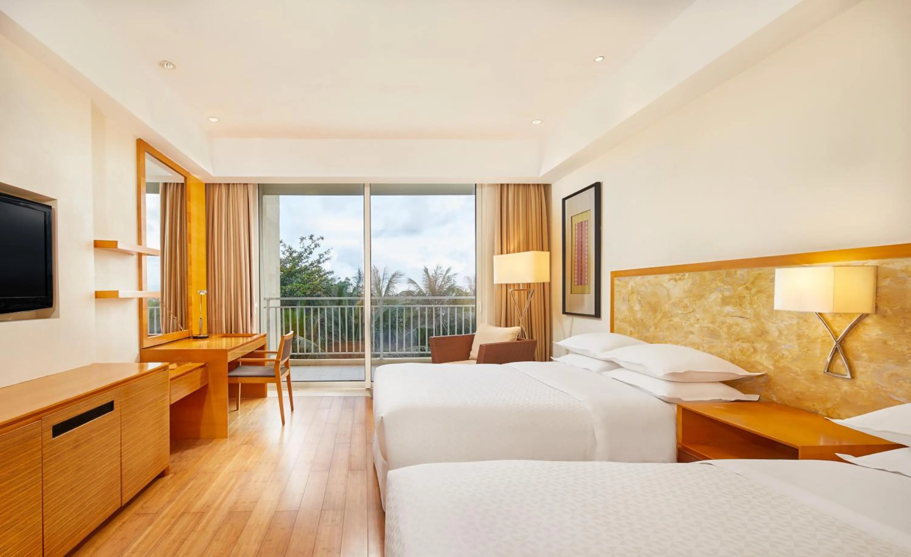 View (from property/room), Bed in Four Points by Sheraton Shenzhou Peninsula Resort