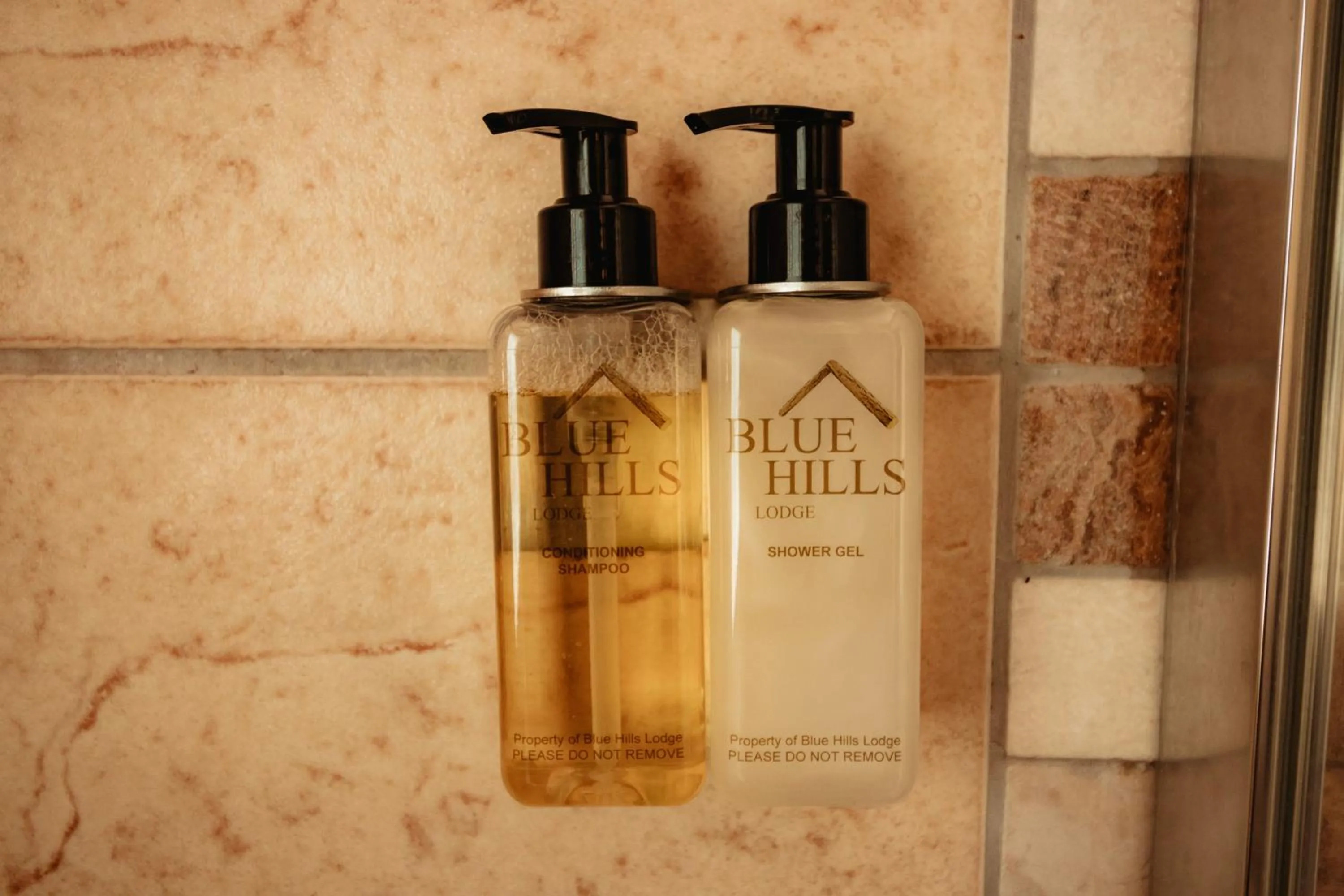 Bathroom in Blue Hills Lodge