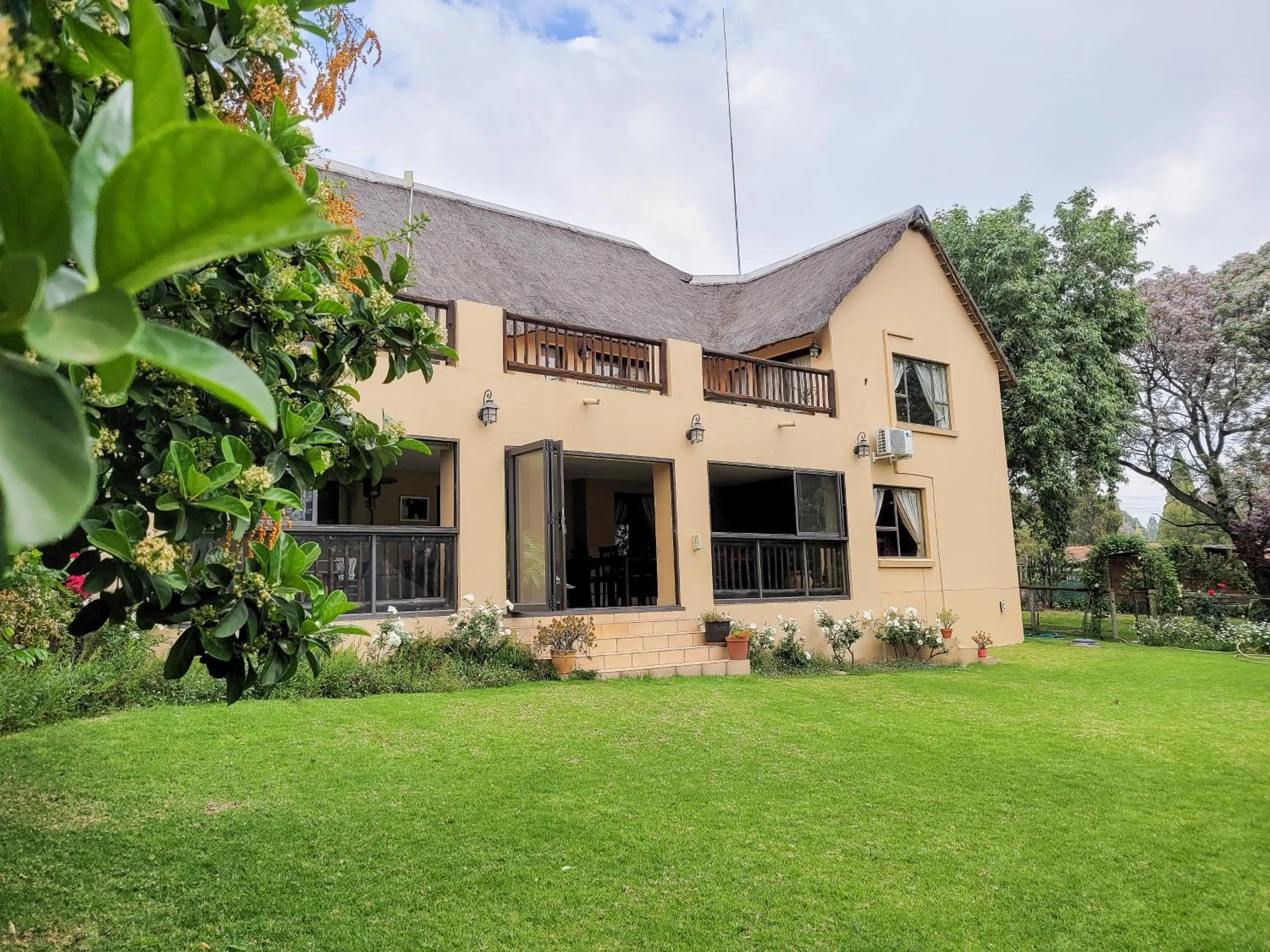 Property building in Blue Hills Lodge